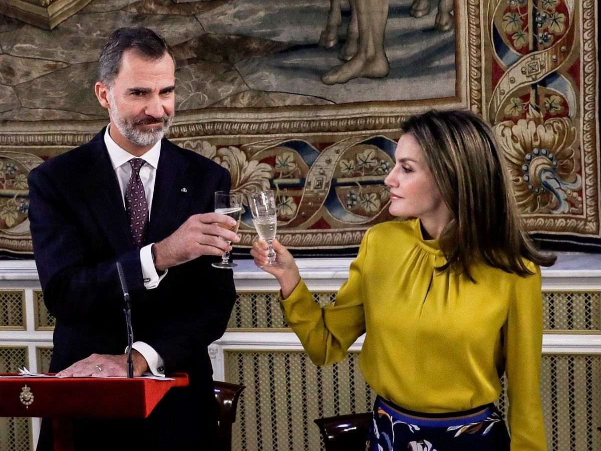 Casa Real lleva 11 años escondiendo la doble vida de Letizia por el acuerdo al que llegó con Felipe VI
