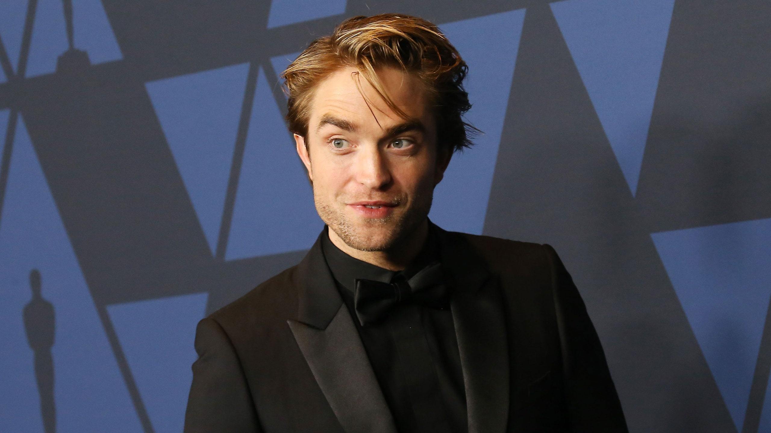 L'ex de Robert Pattinson es cola a la festa d'aniversari de l'actor i no només ella