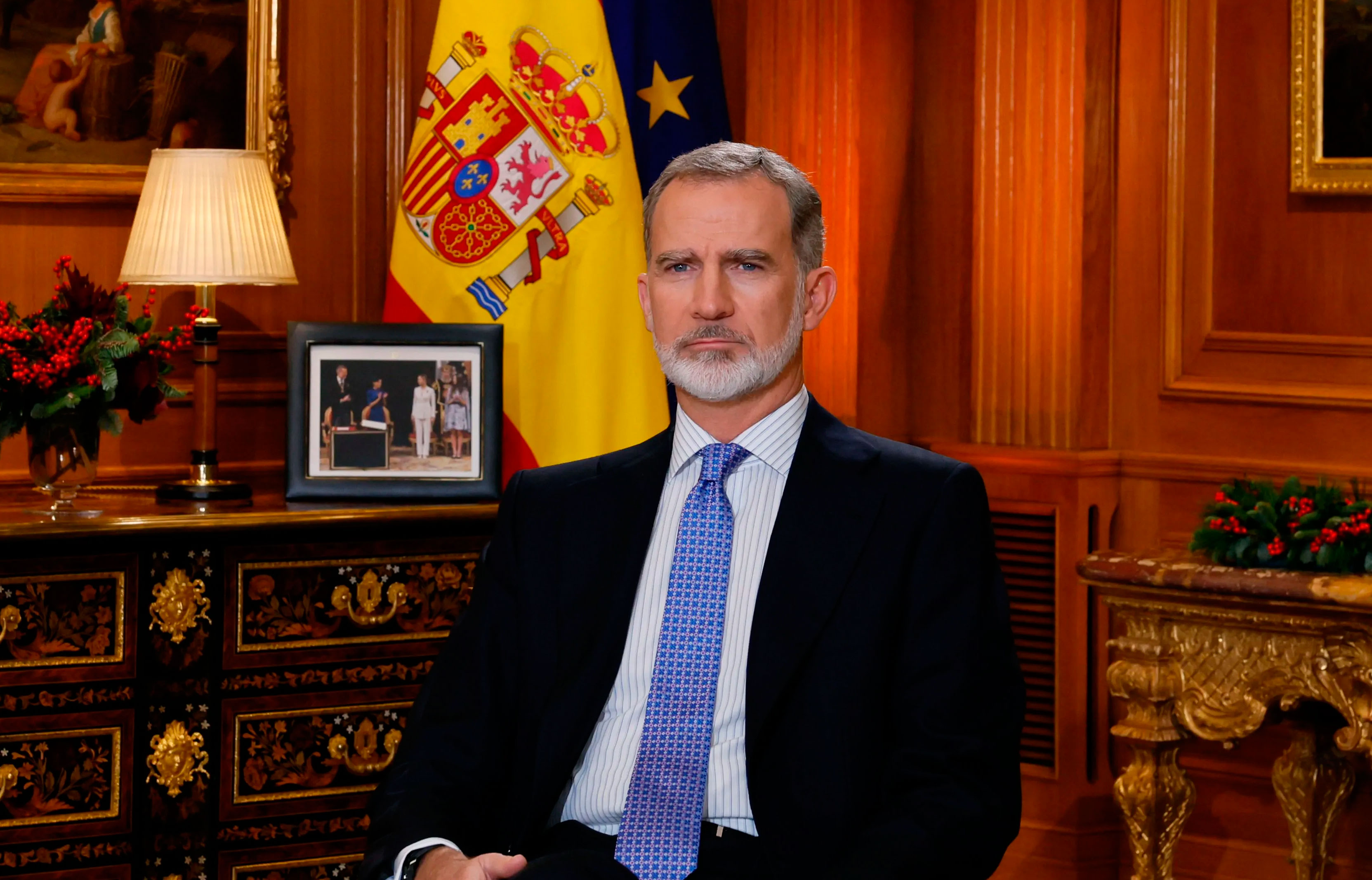 Felipe VI se somete a retoques en la cara cuando aumentan las salidas con una amiga de la élite de Madrid