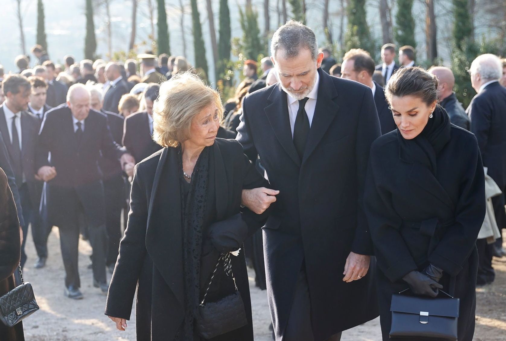 Apocalipsis entre la reina Sofía y Letizia en Windsor