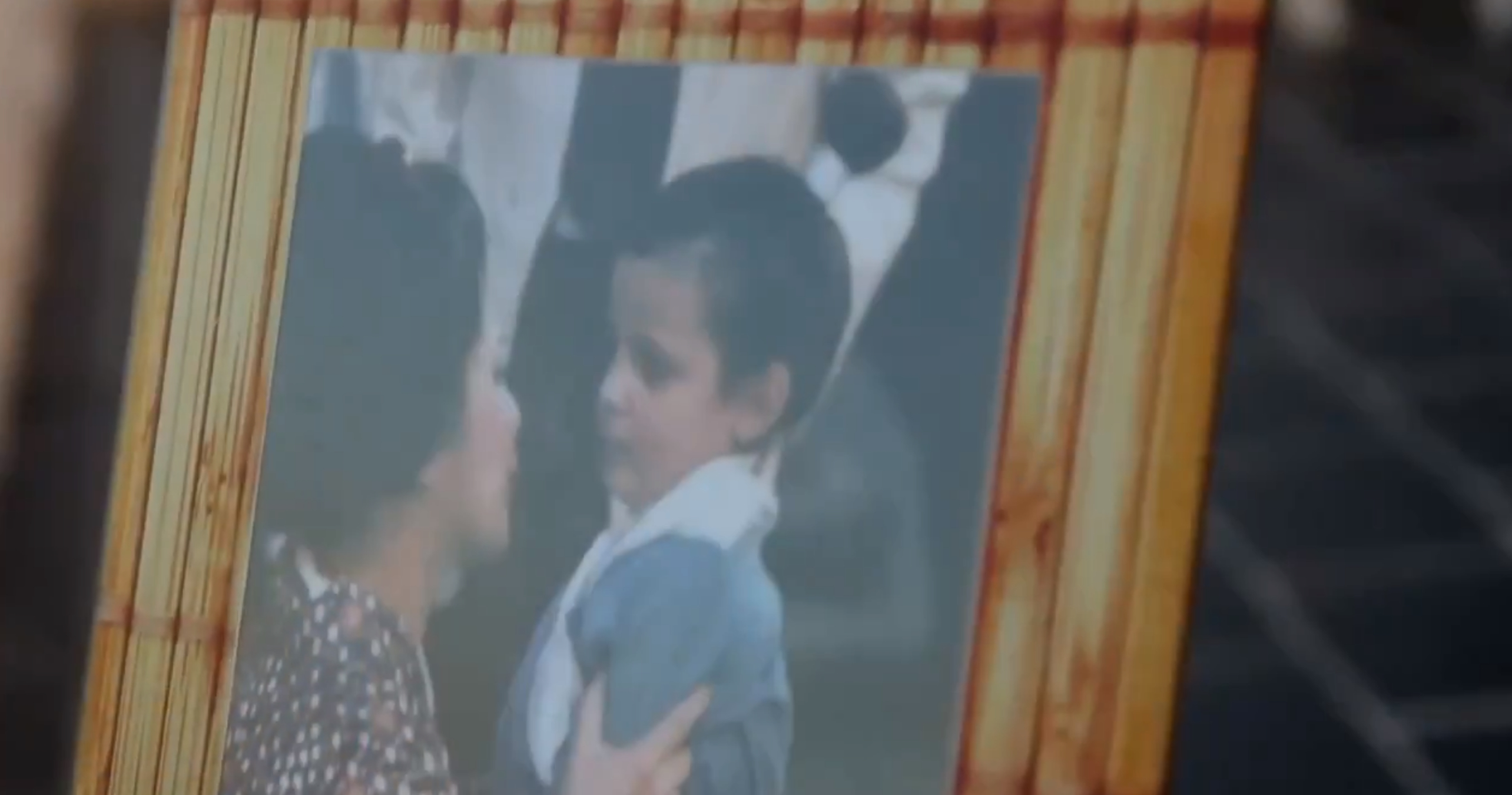 Sonia Monroy y su inverosímil videoclip dedicado a su madre, hace llorar