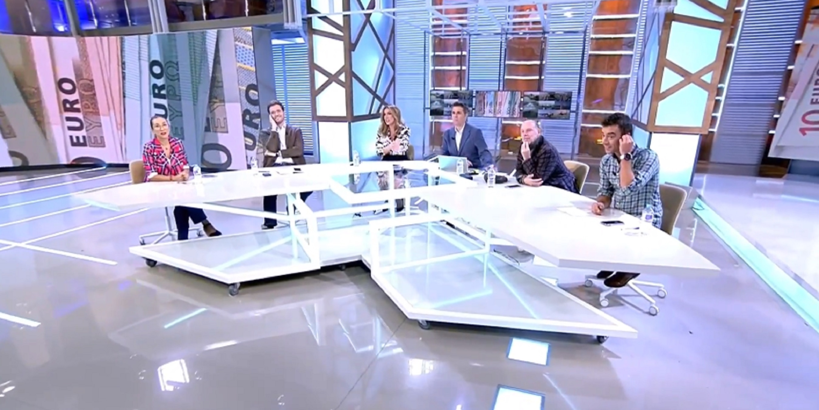 Aberración en Cuatro con un mapa de España. Estupor de los espectadores: "¿Qué os habéis fumado?"