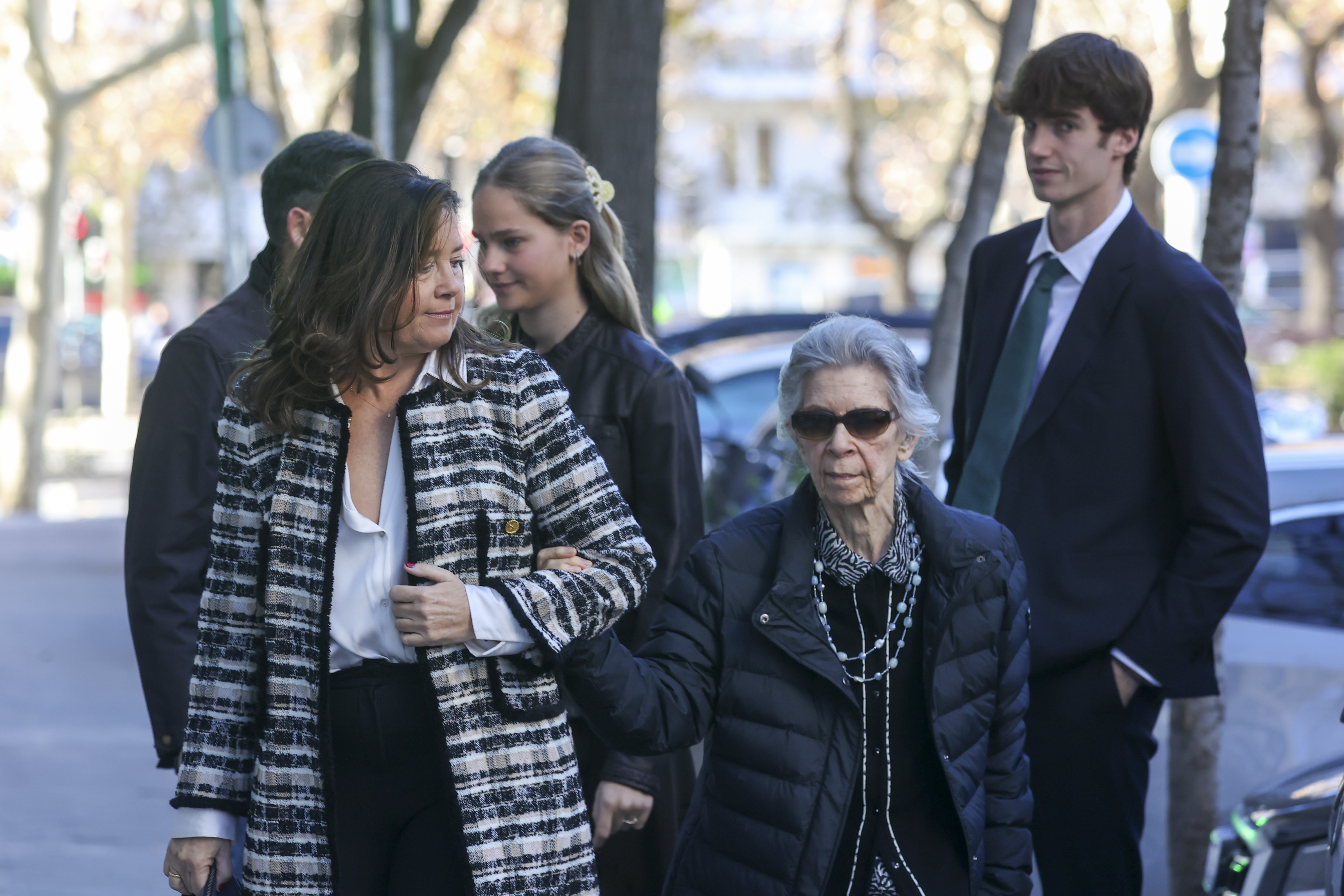 Tía Pecu, Irene de Grecia, arruinada, Zarzuela le hace calzar zapatos de 20 euros