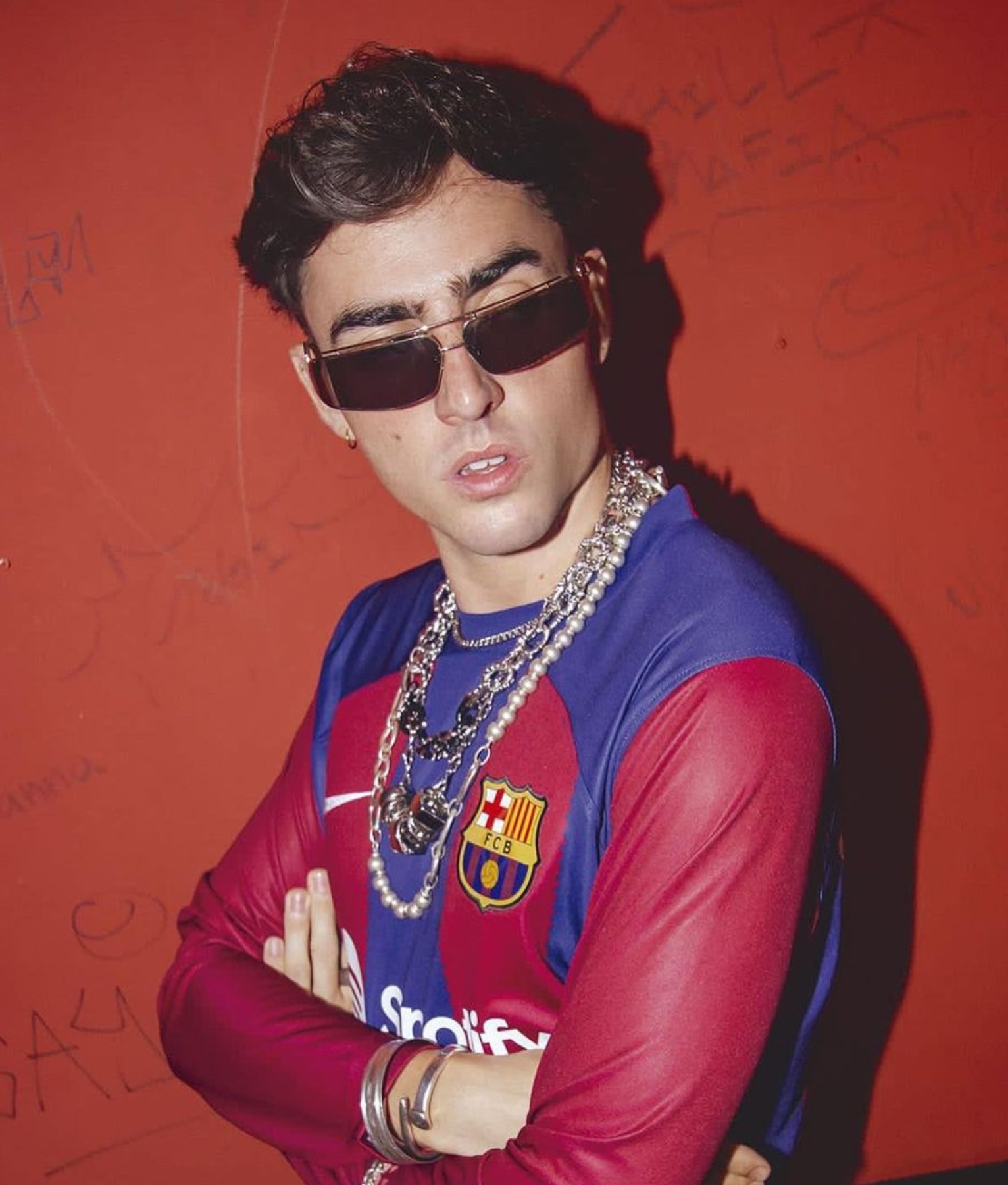 Lucloren, influencer y DJ de la sala Apolo, denuncia en la red un robo: "Descubriremos quién es"