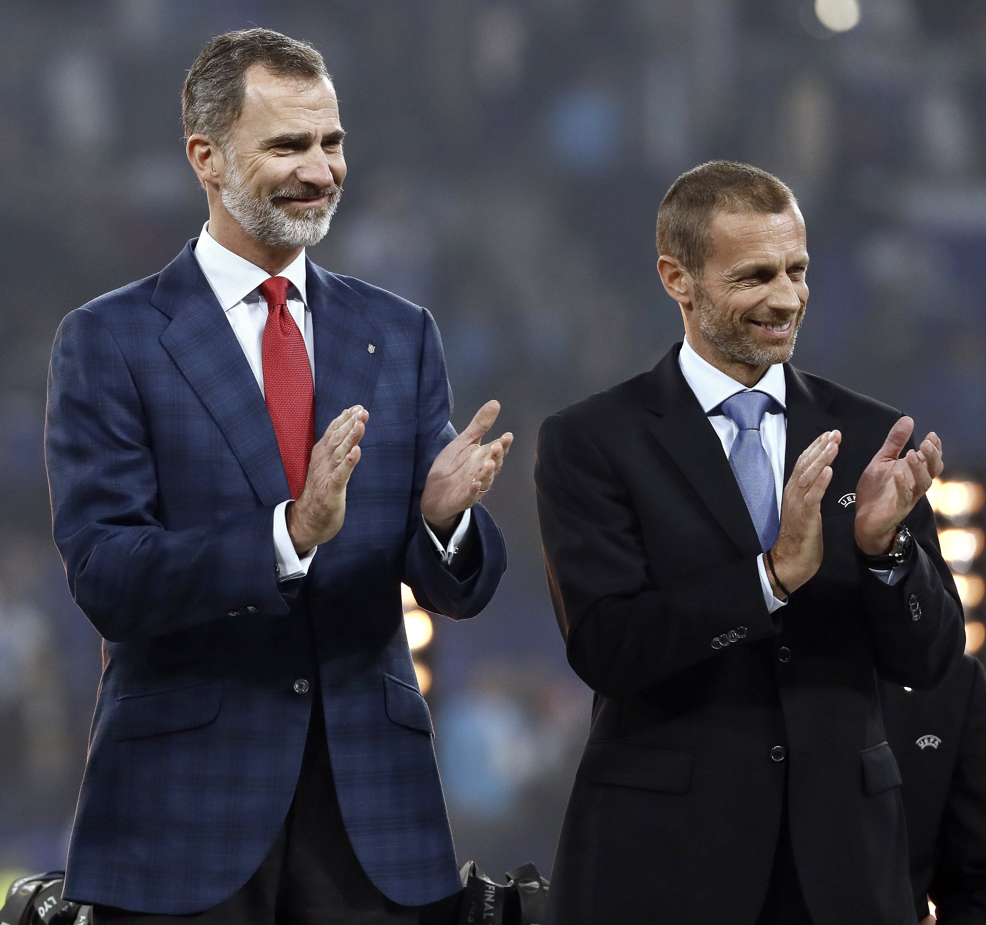 Vergonzosa diferencia: la monarquía no felicita al Barça, pero sí al Atlético