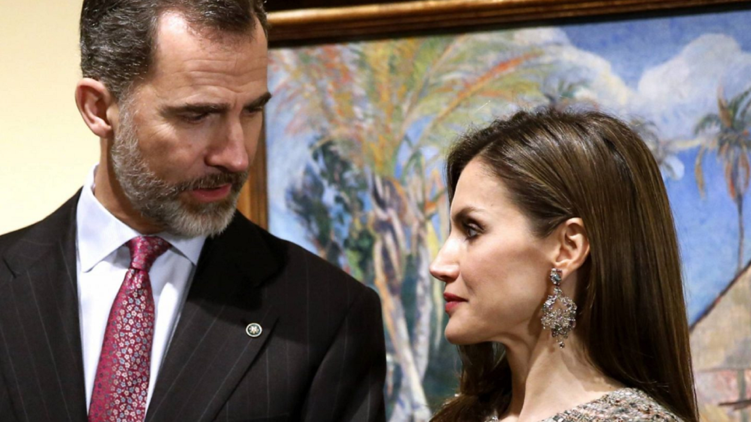 Felipe y Letizia: no les quieren ni en la boda del año ni en España