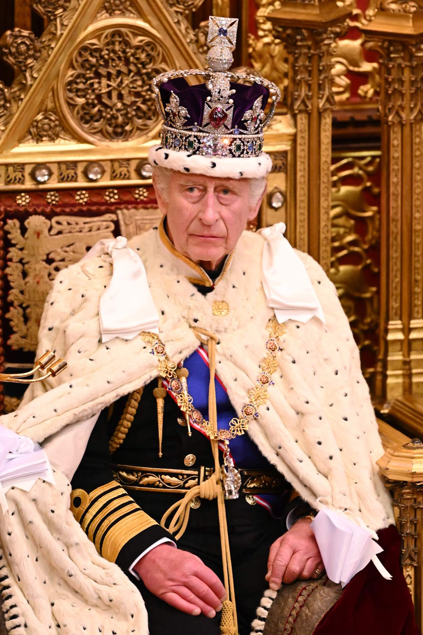 Carles III torna en contra de l'opinió dels metges que no són gens optimistes