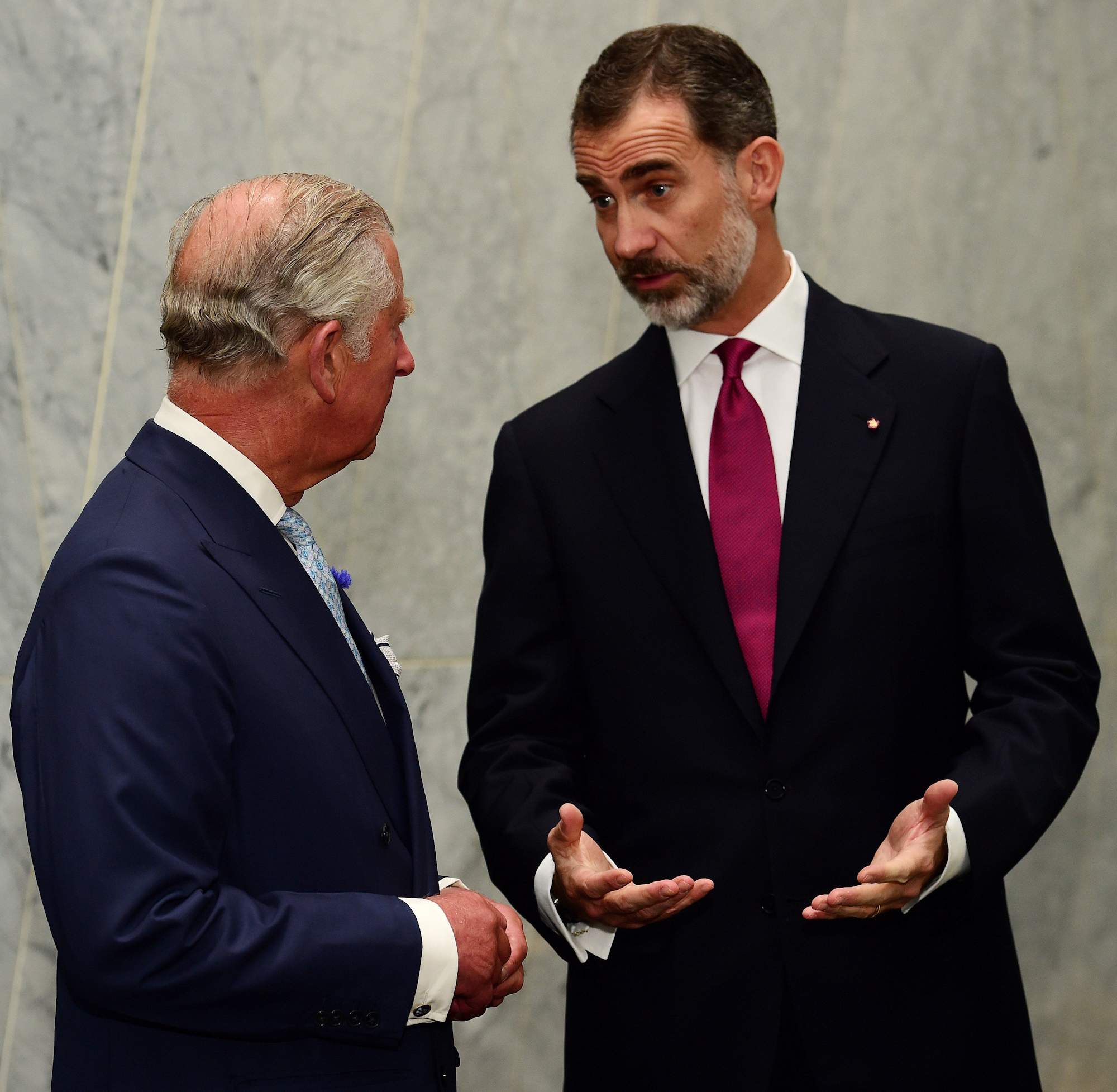 Felip i Letícia, reunió a la força amb Joan Carles a Londres, ordres de Carles III