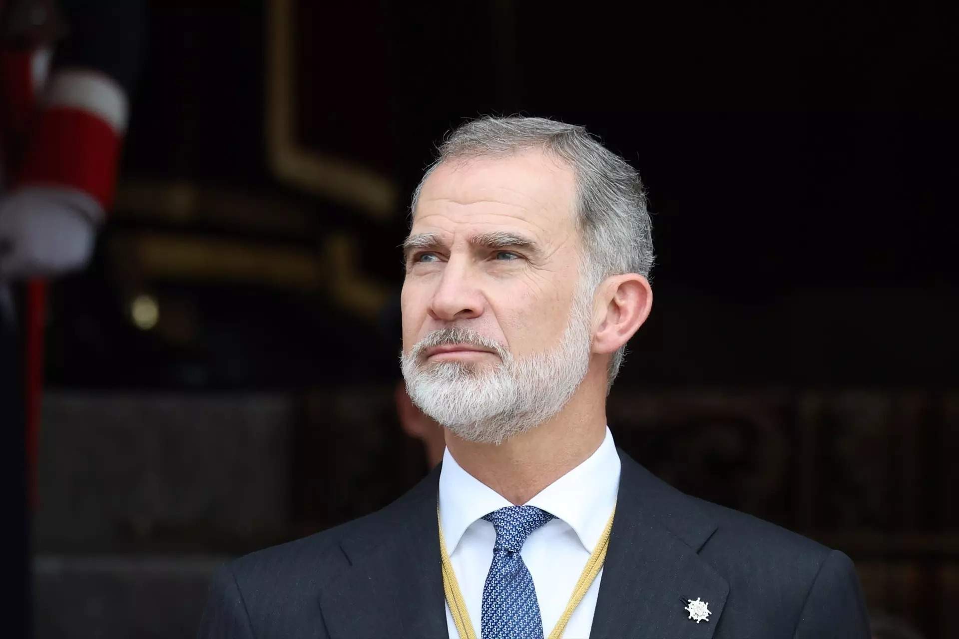 Felipe VI, citas de madrugada en casas privadas a las afueras de Madrid sin Letizia