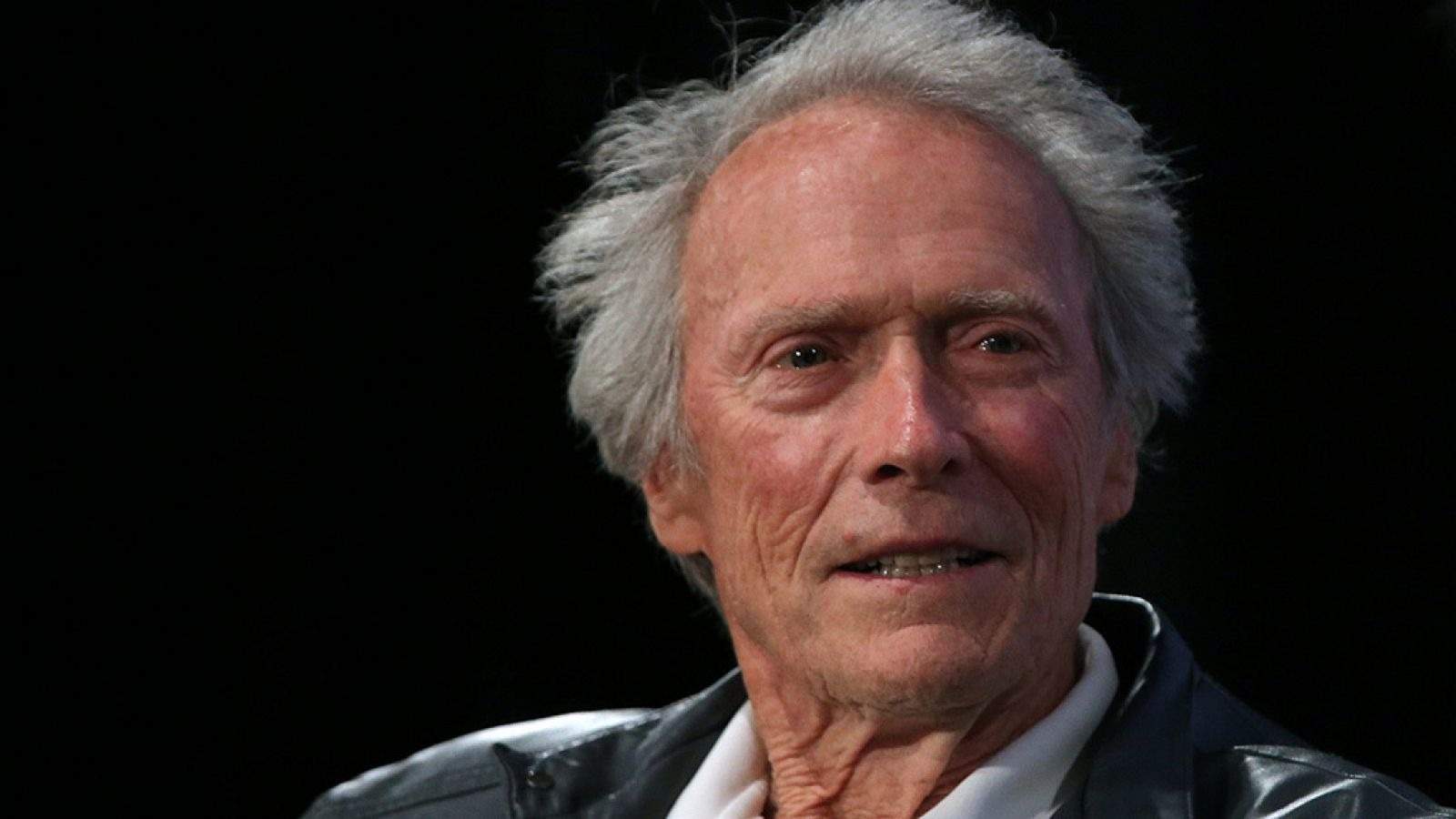 Clint Eastwood es consciente que sus películas son ahora racistas