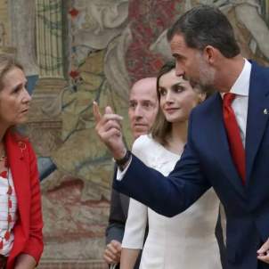 La infanta Elena junto a Letizia y Felipe VI