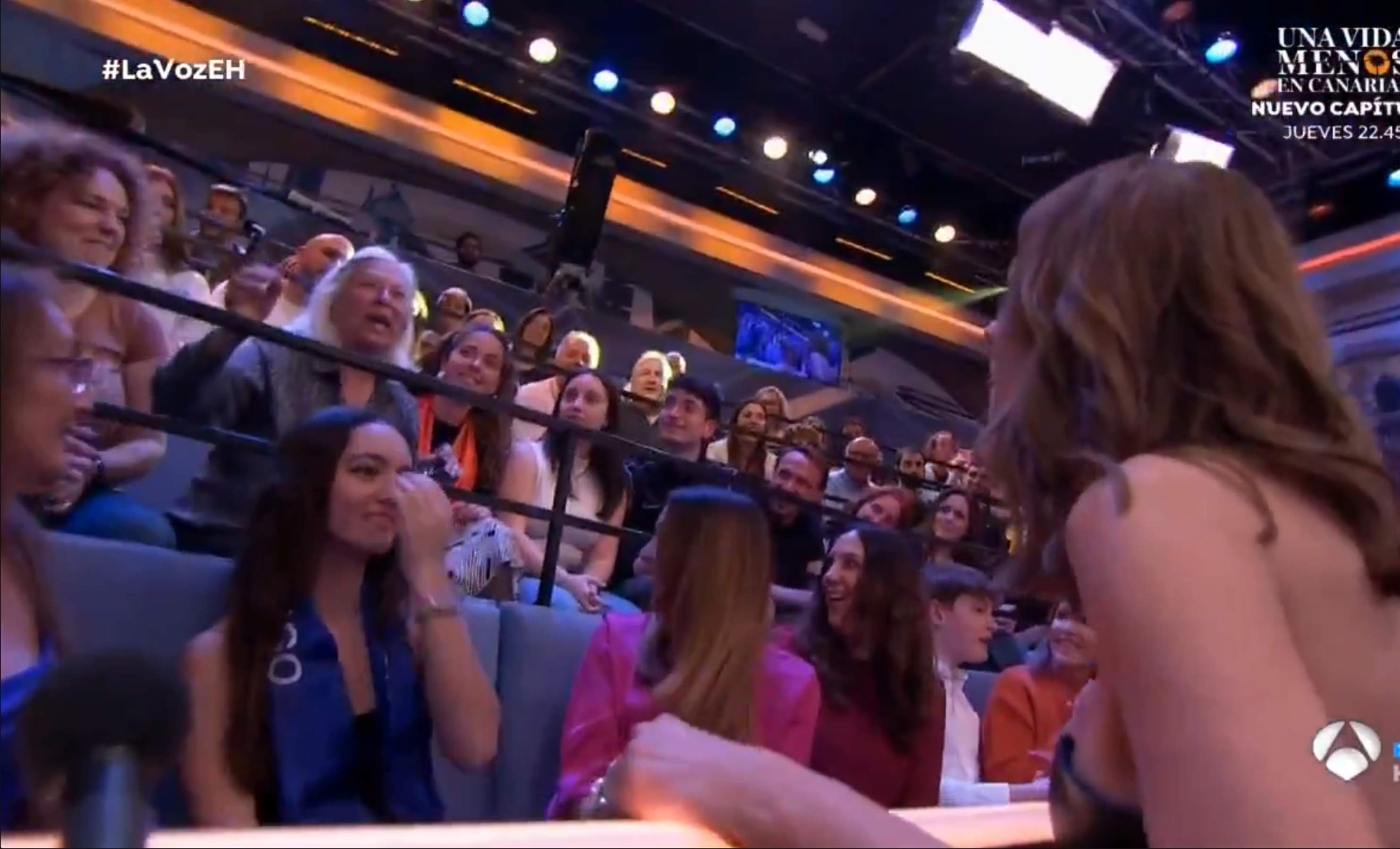 Tensión entre el público en 'El Hormiguero', una espectadora enloquece: hace esto en directo