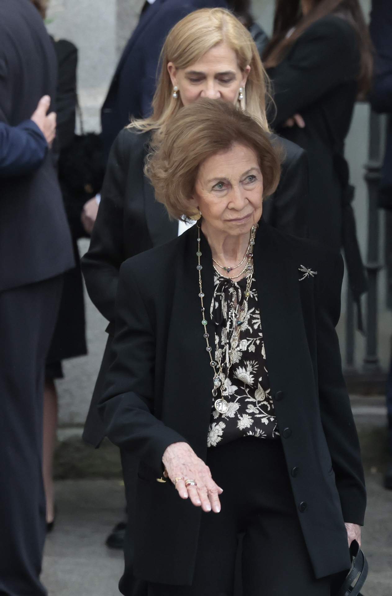 La reina Sofia ingressada d'urgència en plena nit, problemes de salut als 85 anys