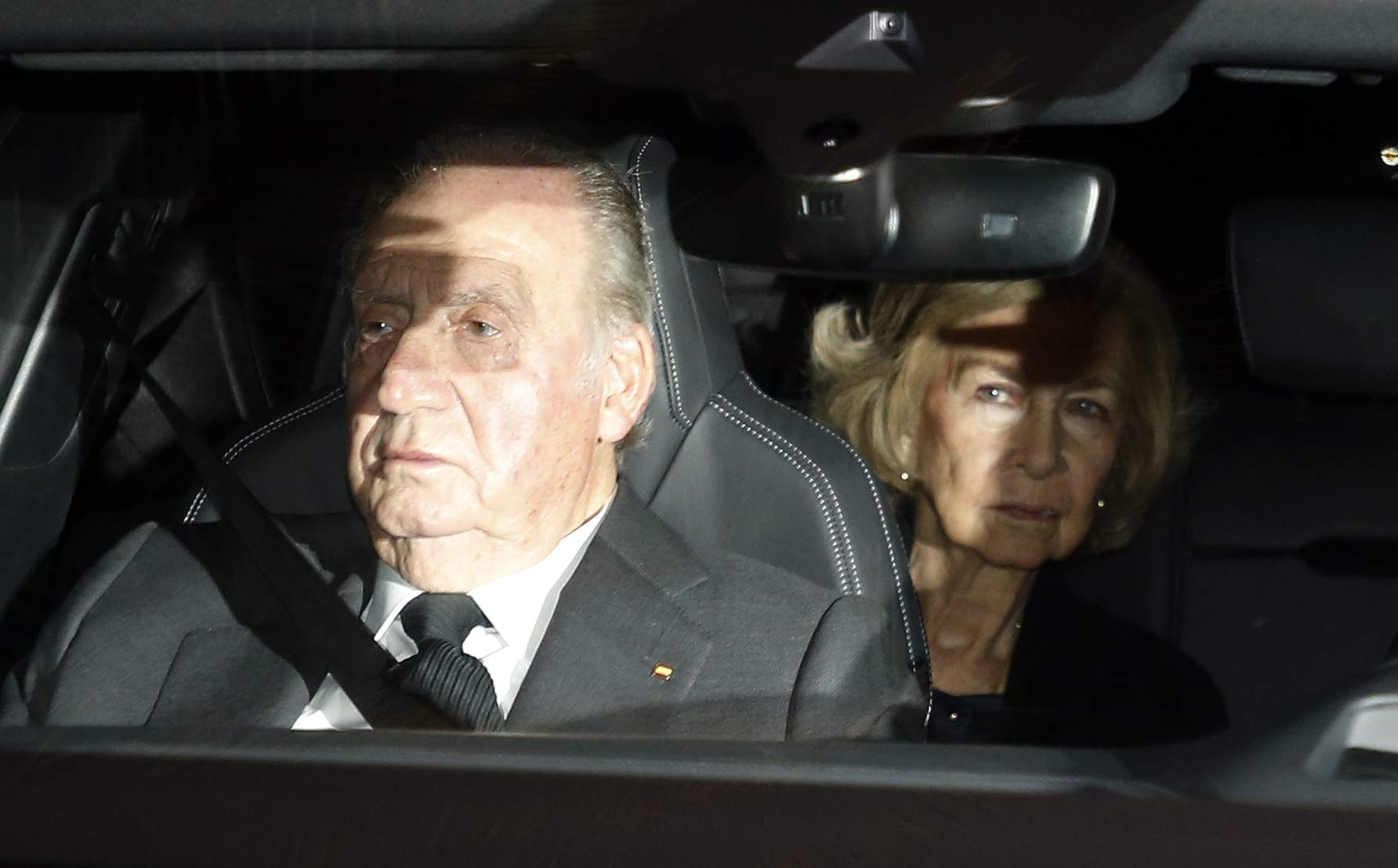 Juan Carlos I rehace el testamento en la notaría de Lausana con 2 sorpresas