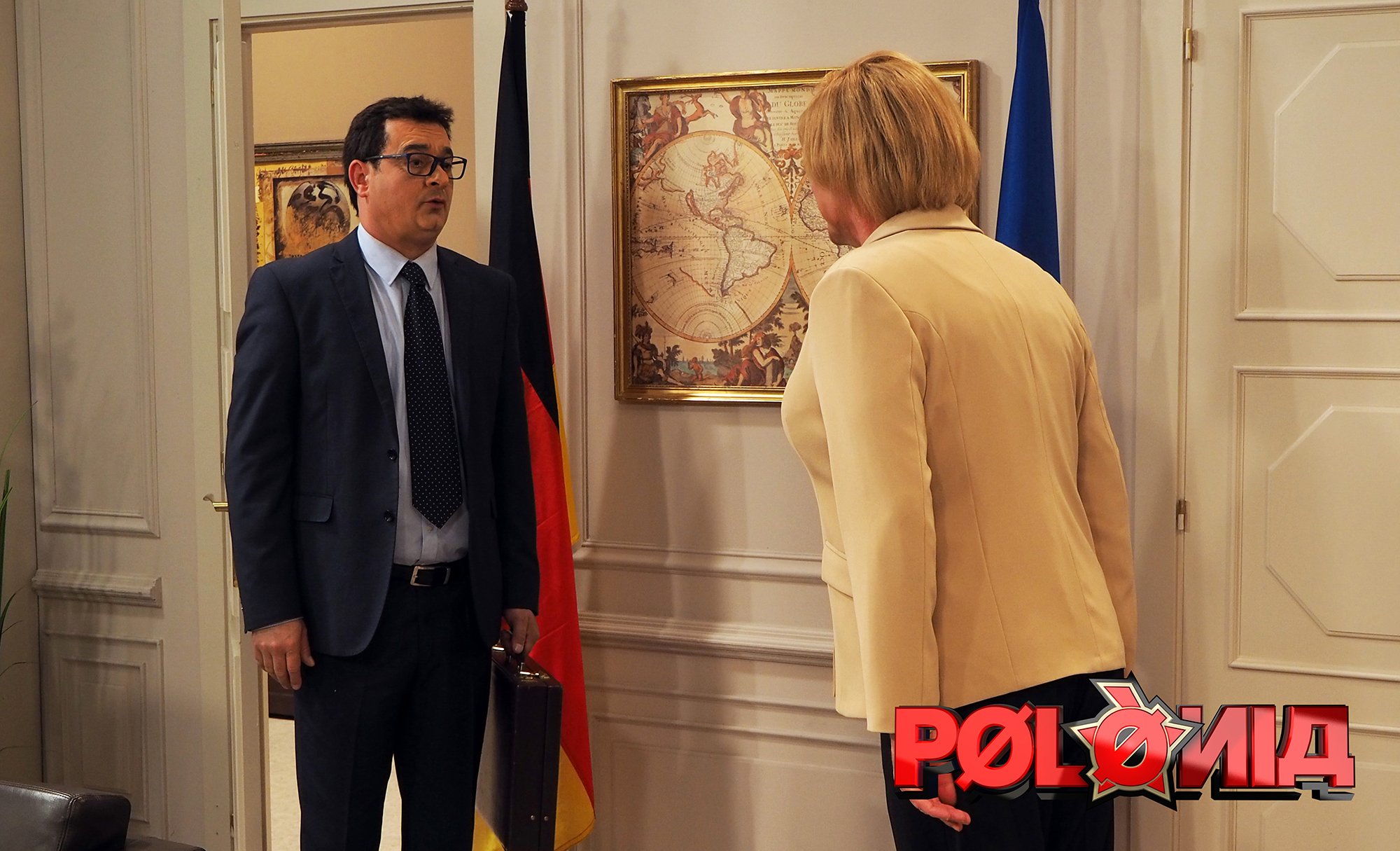 El PSC se queja en el Parlament de que 'Polònia' imite al abogado de Puigdemont
