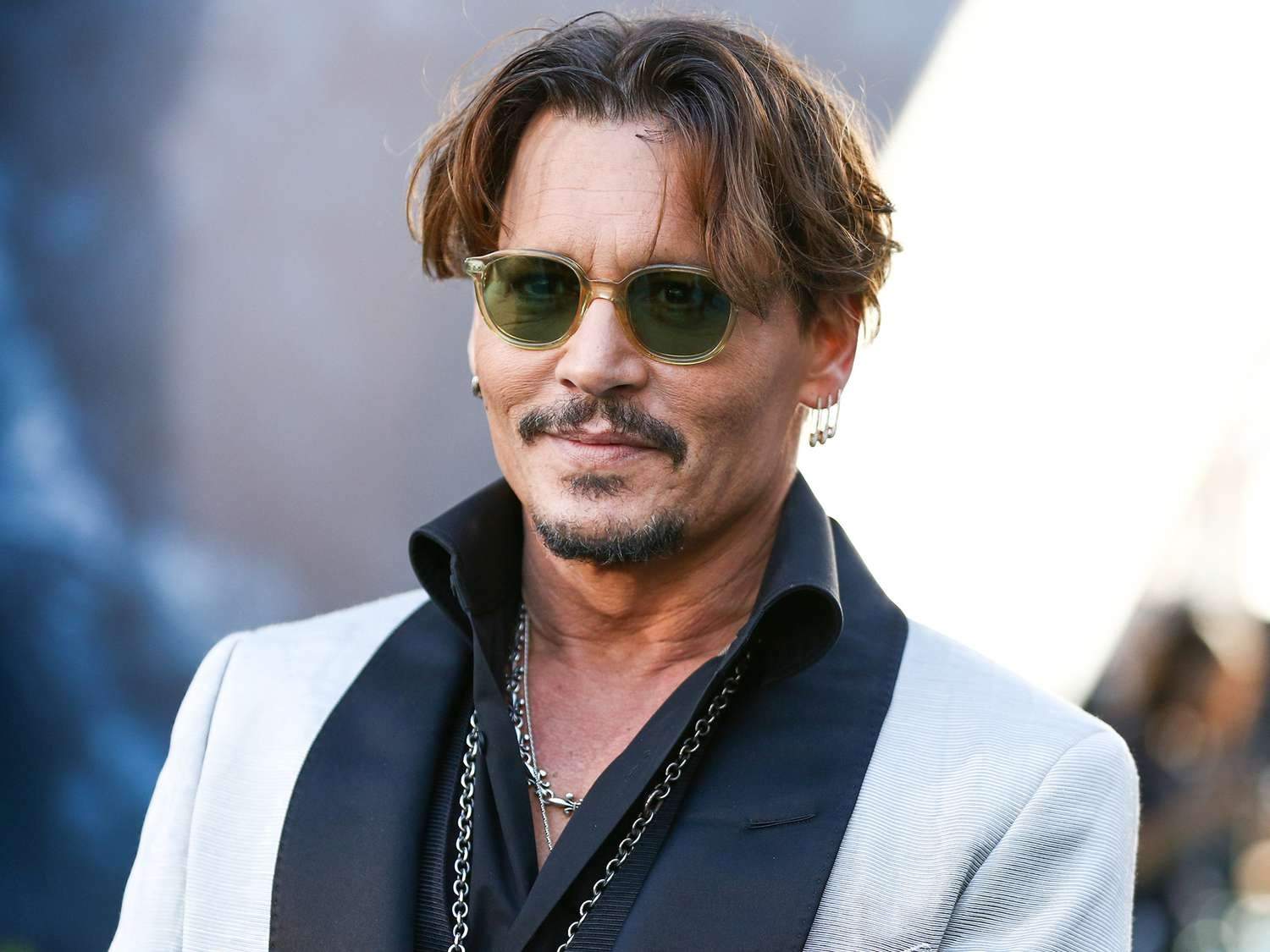 Johnny Depp vuelve a ser Johnny Depp, recuperado