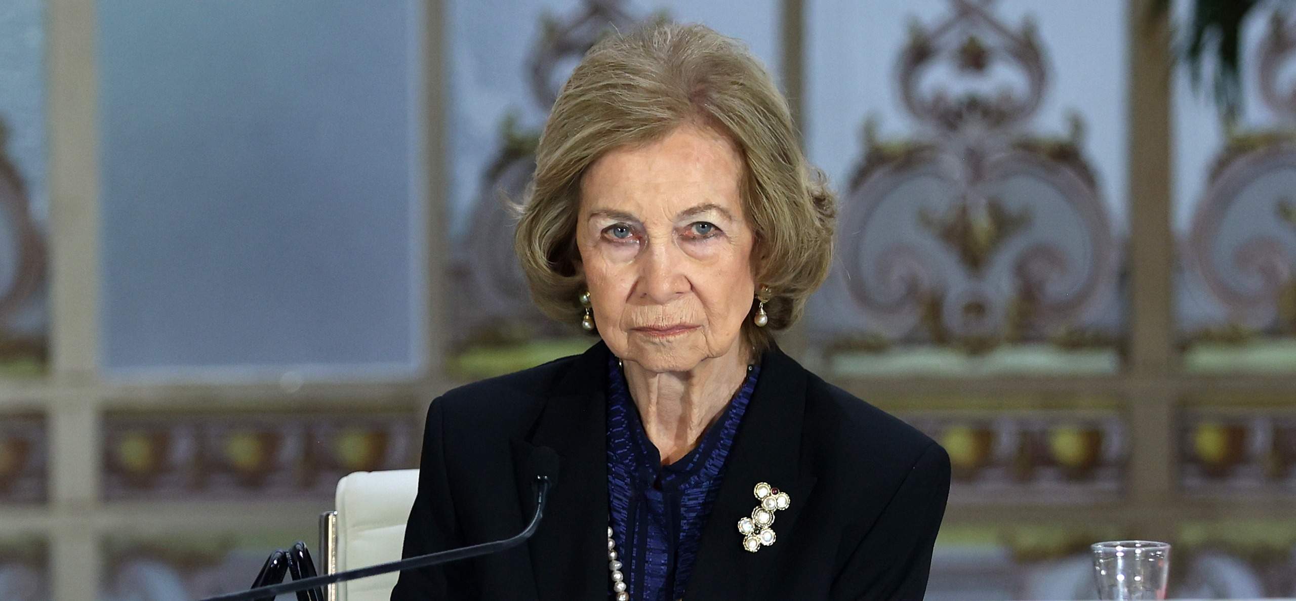 Zarzuela la pone de patitas en la calle por un altercado la madrugada del sábado con la reina Sofía