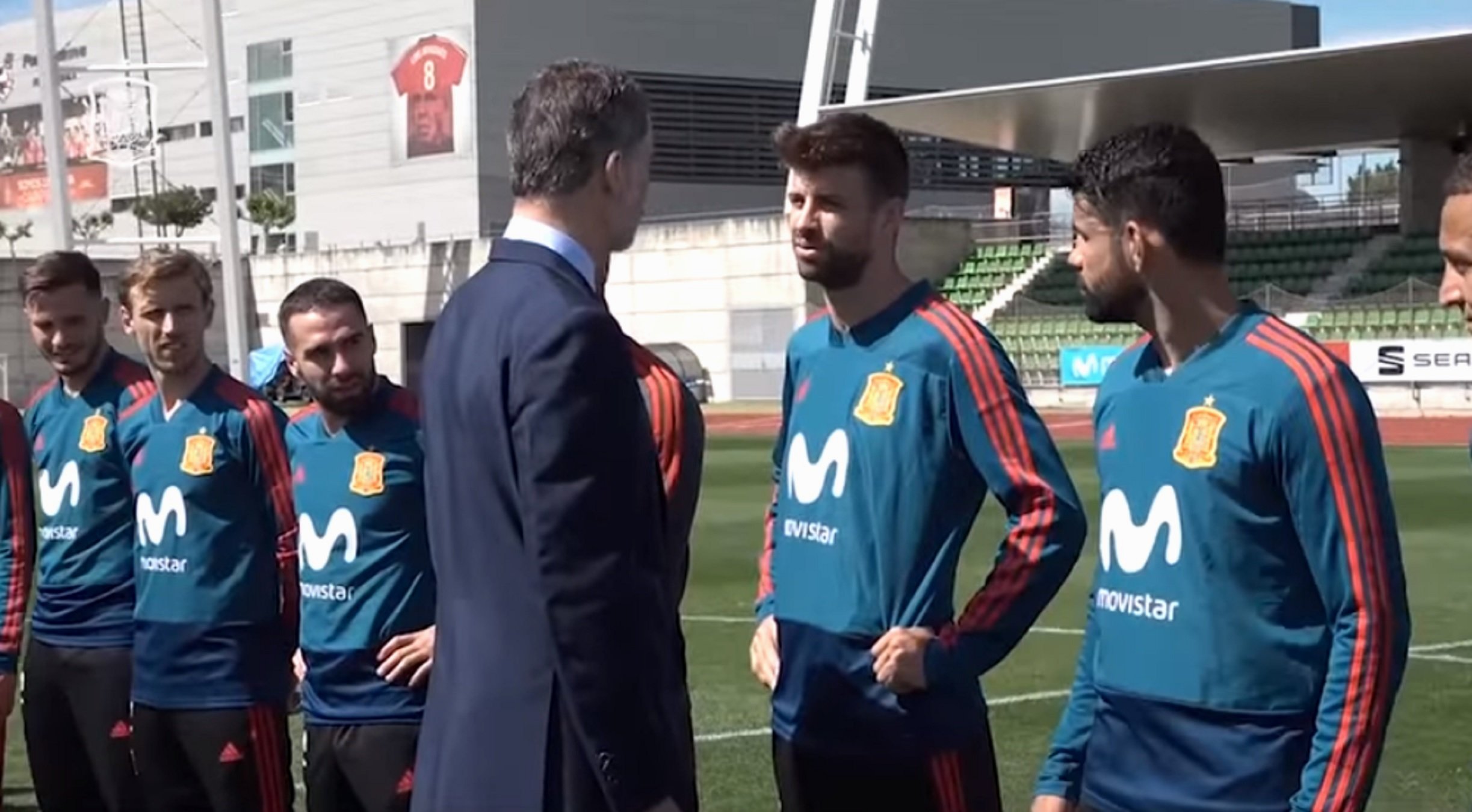 La curiosa i íntima conversa entre el rei Felip i Gerard Piqué