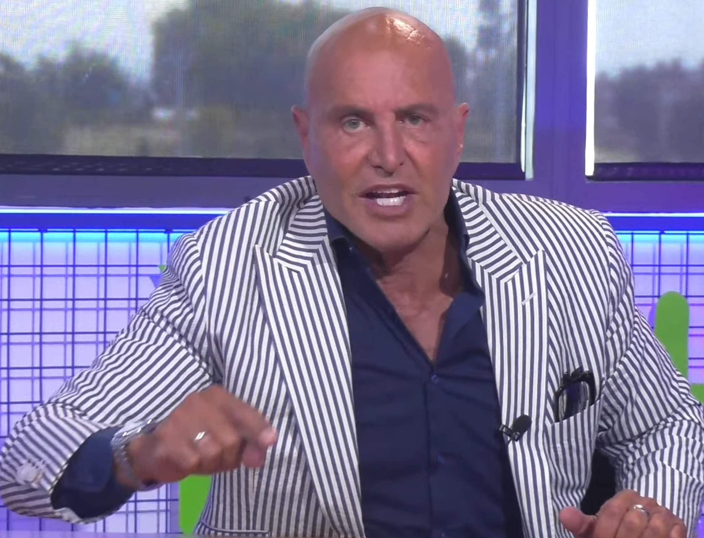 Kiko Matamoros embogeix en directe i carrega contra Mediaset: l'equip intenta frenar l'escàndol