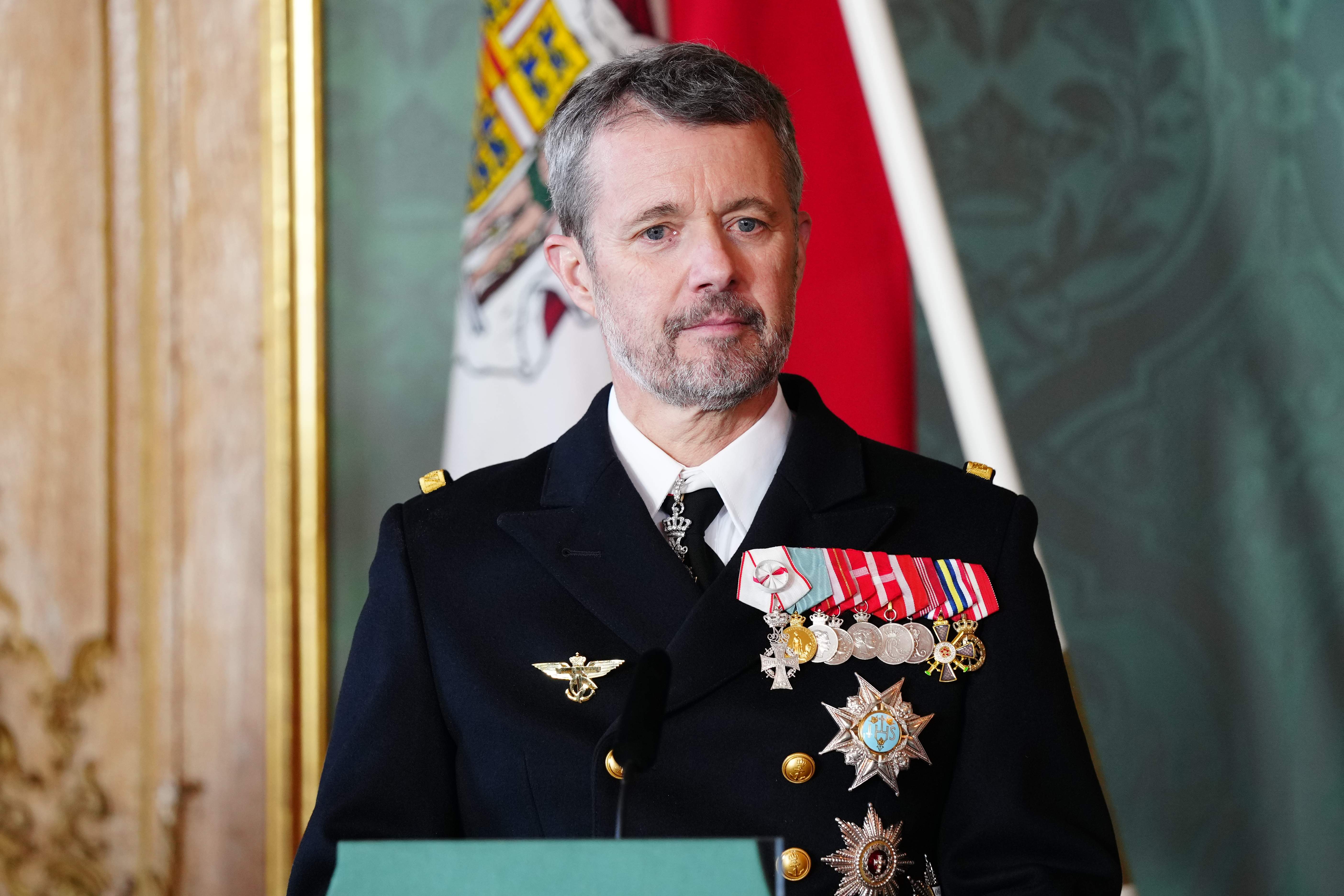 Federico X de Dinamarca, escándalo en el palacio de Amalienborg, borrachera grave