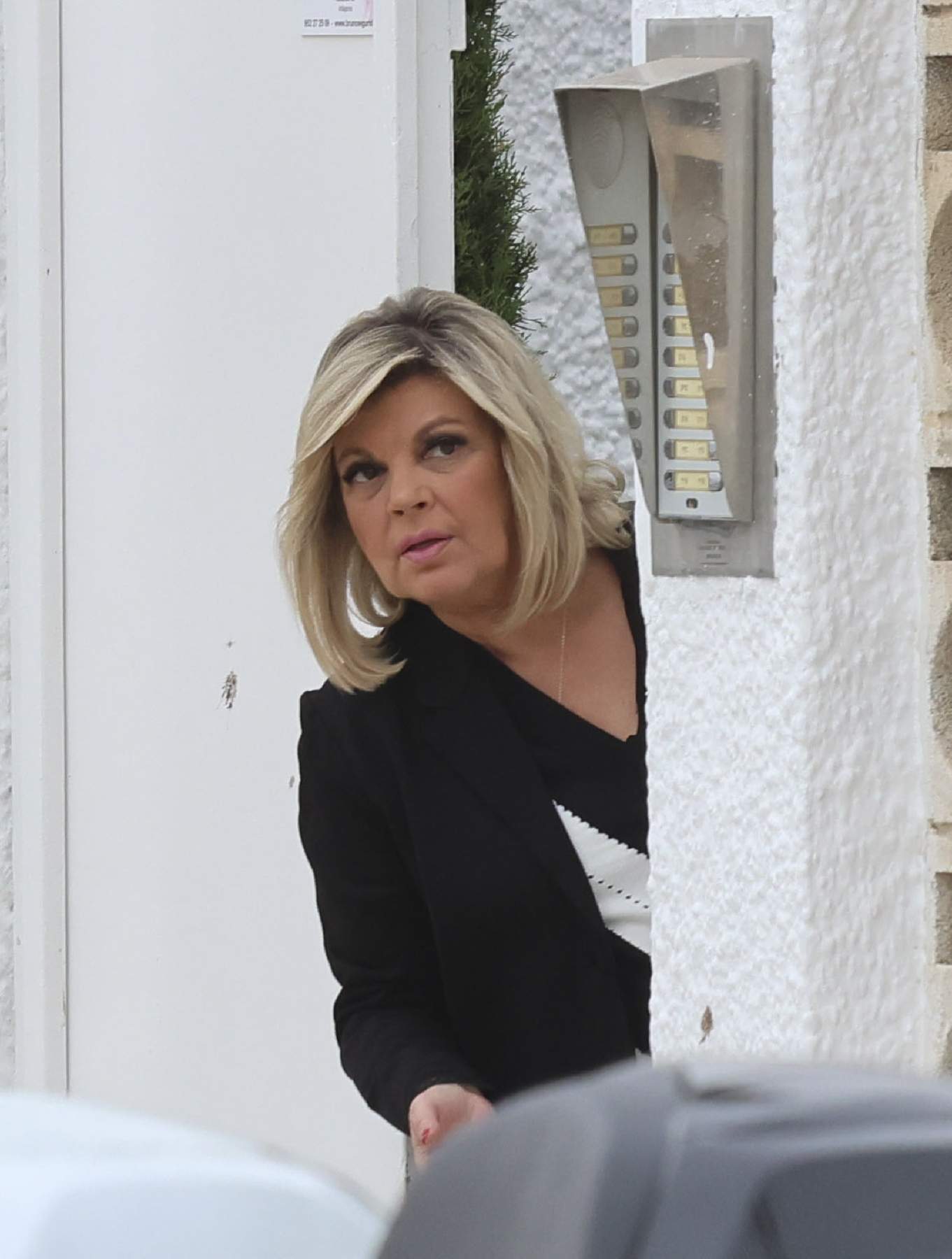 Terelu Campos reaparece después del escándalo sobre su salud: abatida, no quiere enfrentarse con el drama