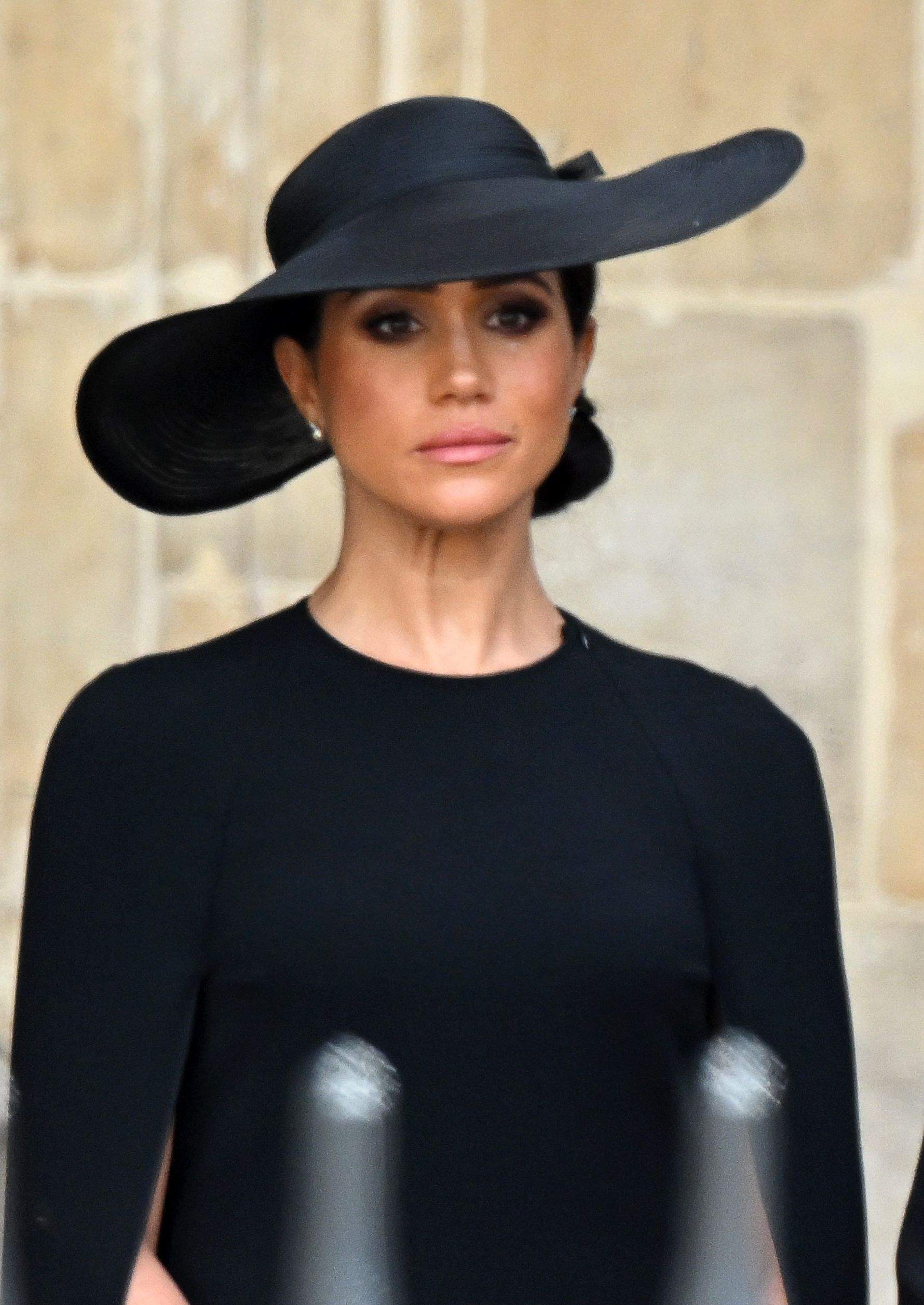 Meghan Markle exhibe un nuevo título real que enfurece a Buckingham Palace