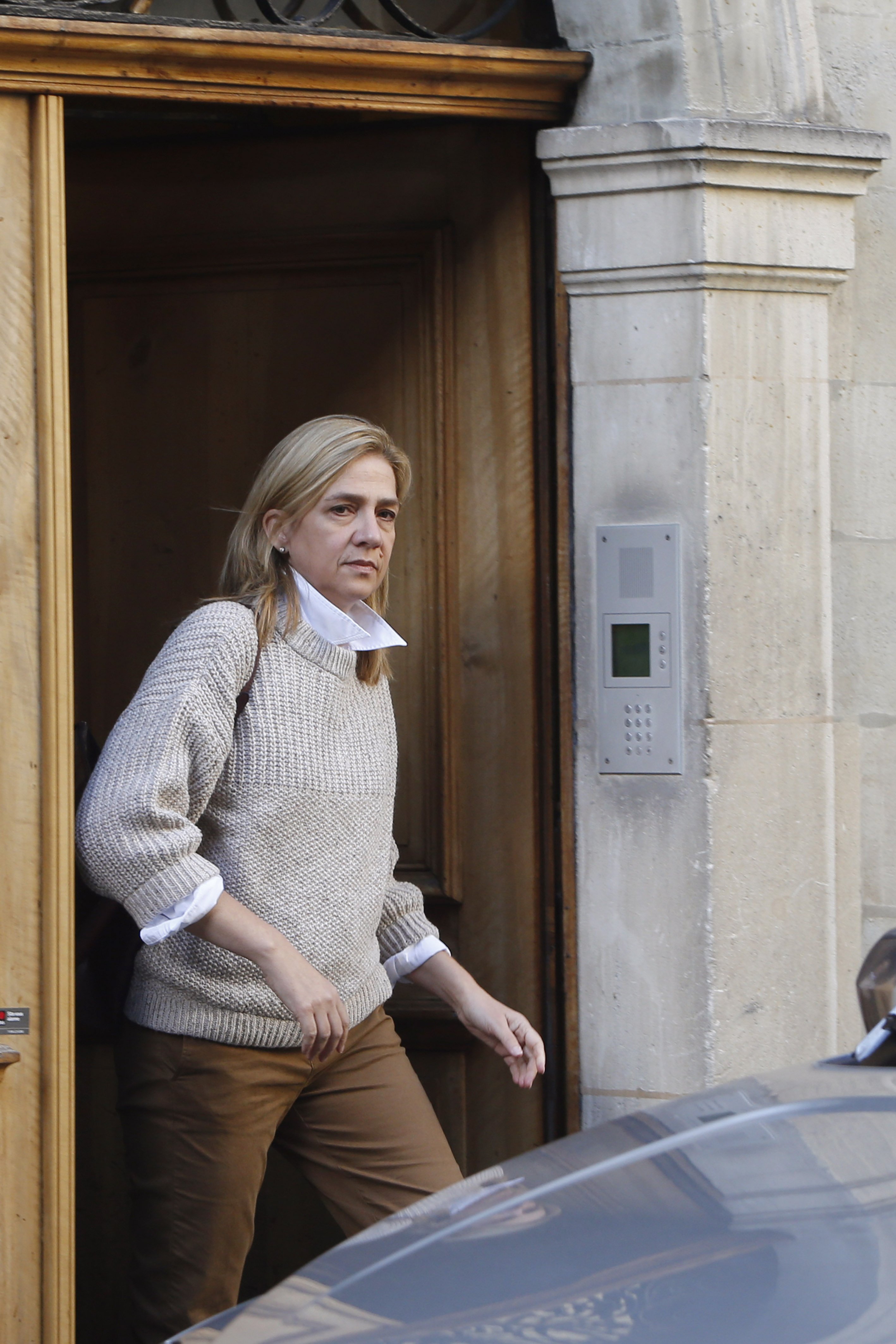 ¿Dónde se esconde la infanta Cristina cuando visita a Iñaki en la cárcel?