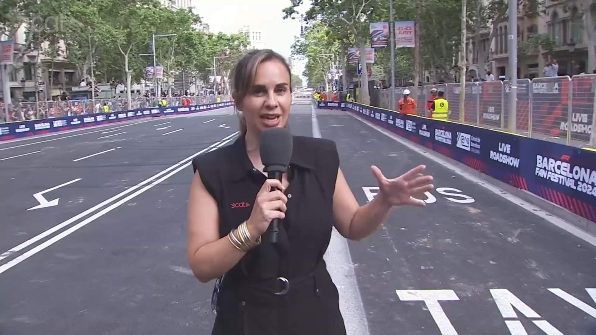 Laia Ferrer espectacular de boda amb el seu nòvio entre vinyes: vestits de verd