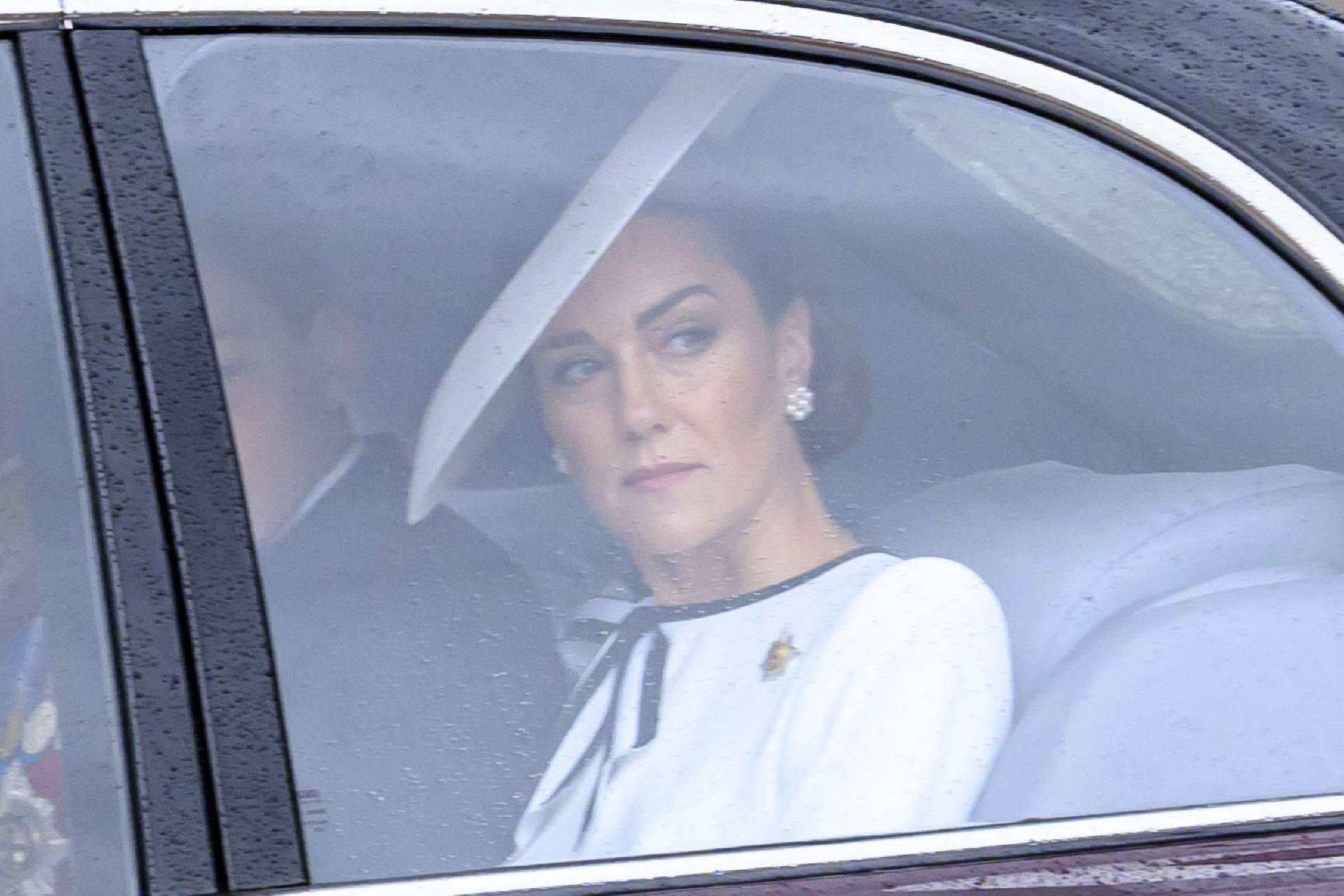 Kate Middleton hiela a Enrique y Meghan, mensajes secretos entre cuñados