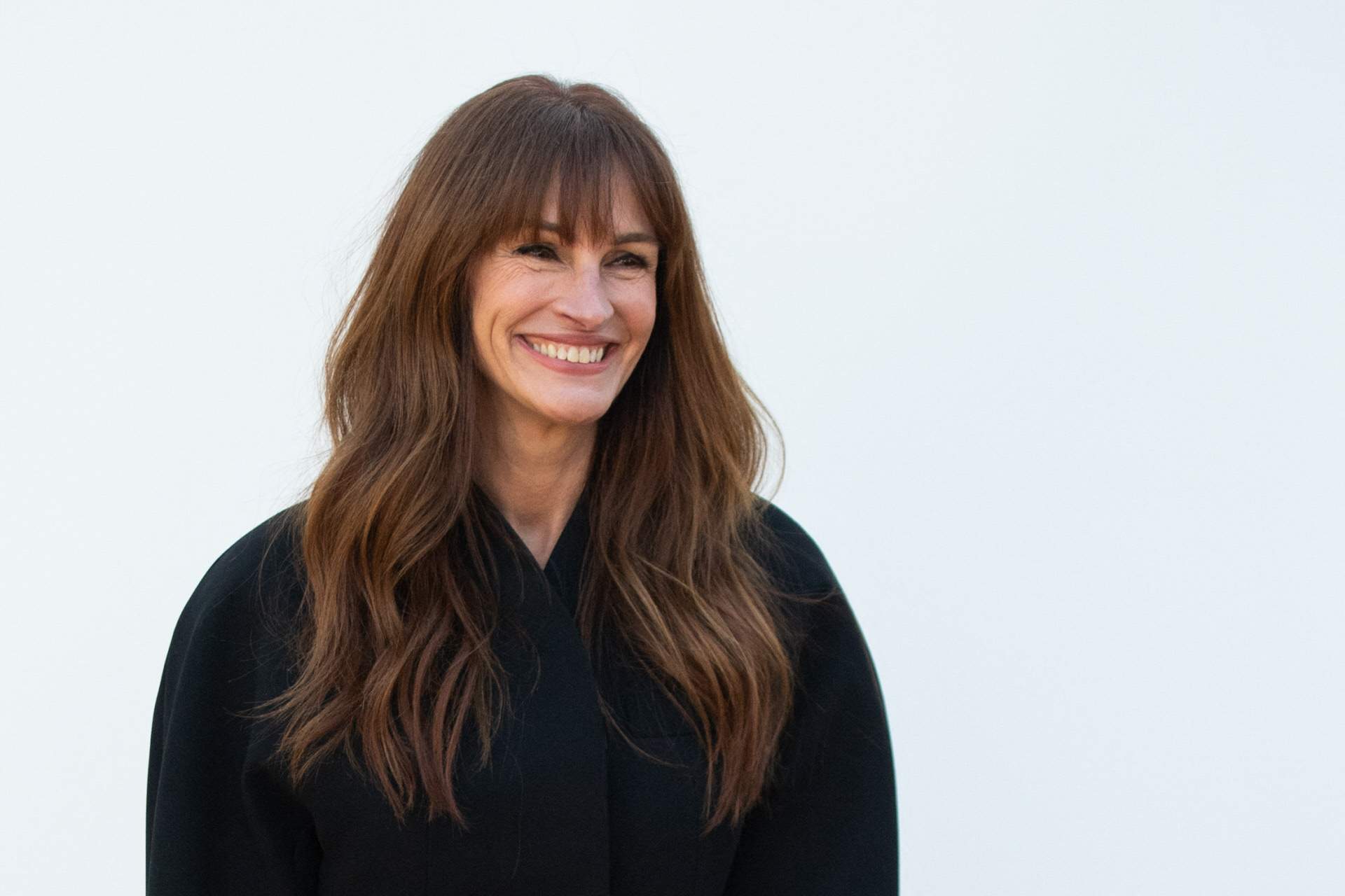 Julia Roberts rejovenida als 56 anys sense bisturí: gran canvi tenyida de ros