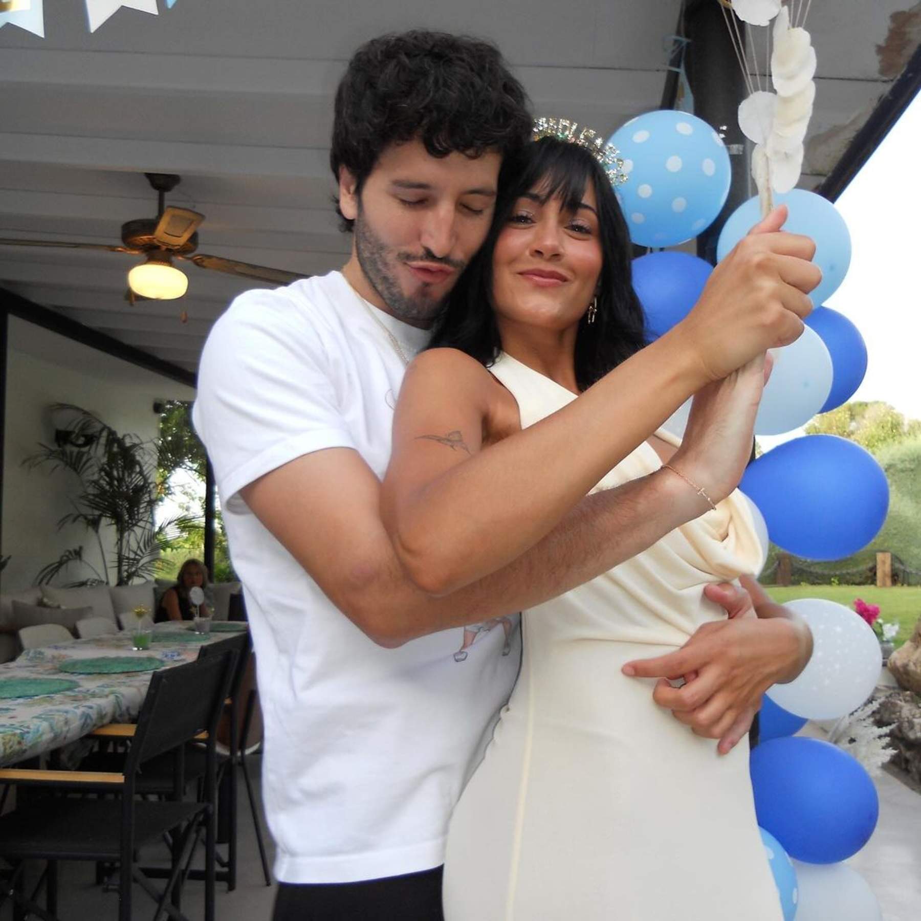 El sorprenent regal de Sebastián Yatra a Aitana pel seu aniversari: imatge inèdita del moment "llorando"