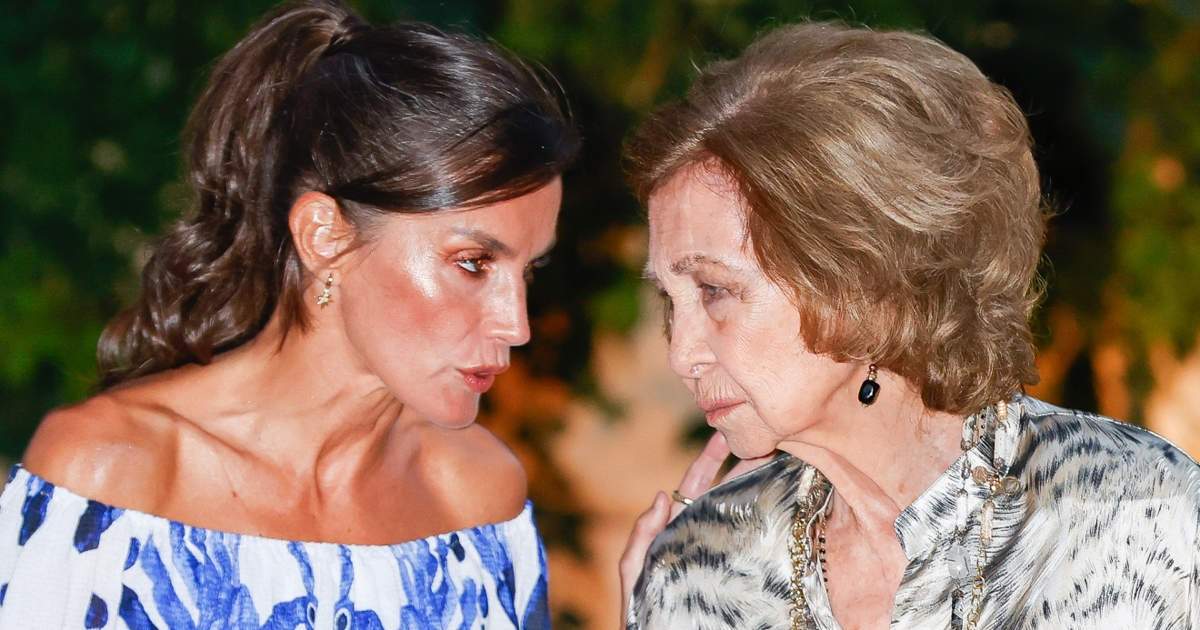 Letícia es posa la família en contra pel tracte vexatori a la reina Sofia per Nadal