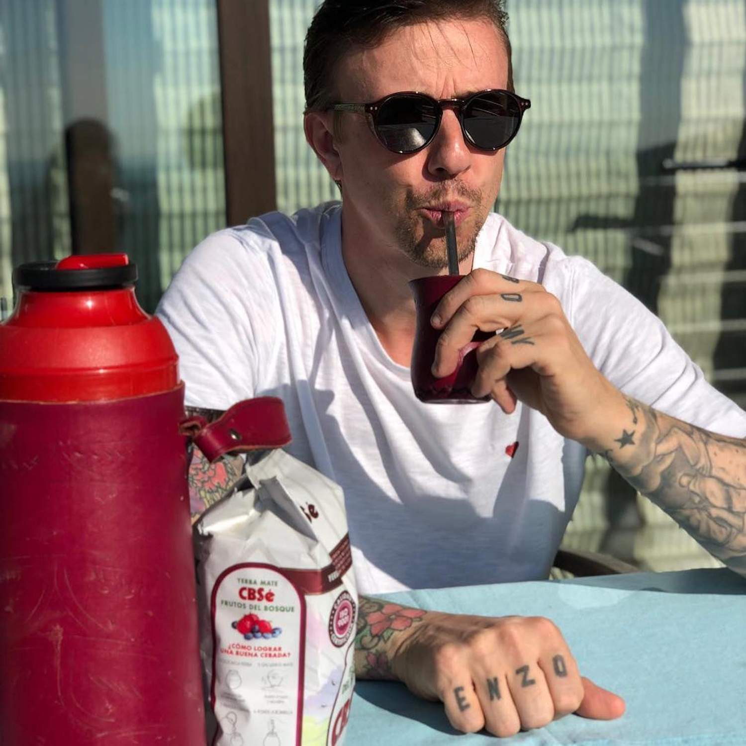 Guti, qué ha hecho con unas camisetas del Barça. Reacción de los culés, respuesta brutal de periodista catalán