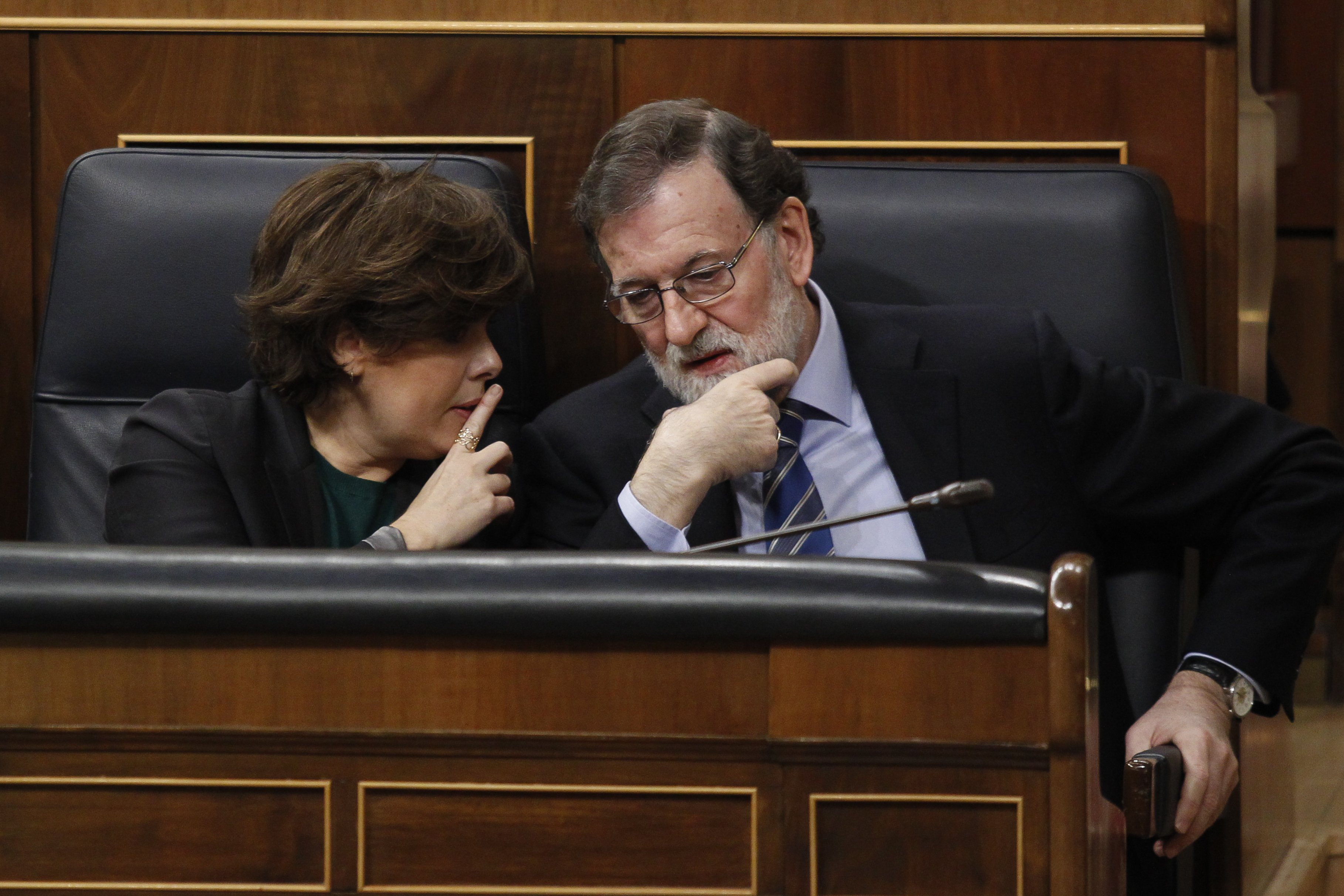 Rajoy destapa el secreto íntimo de Soraya para justificar su fracaso