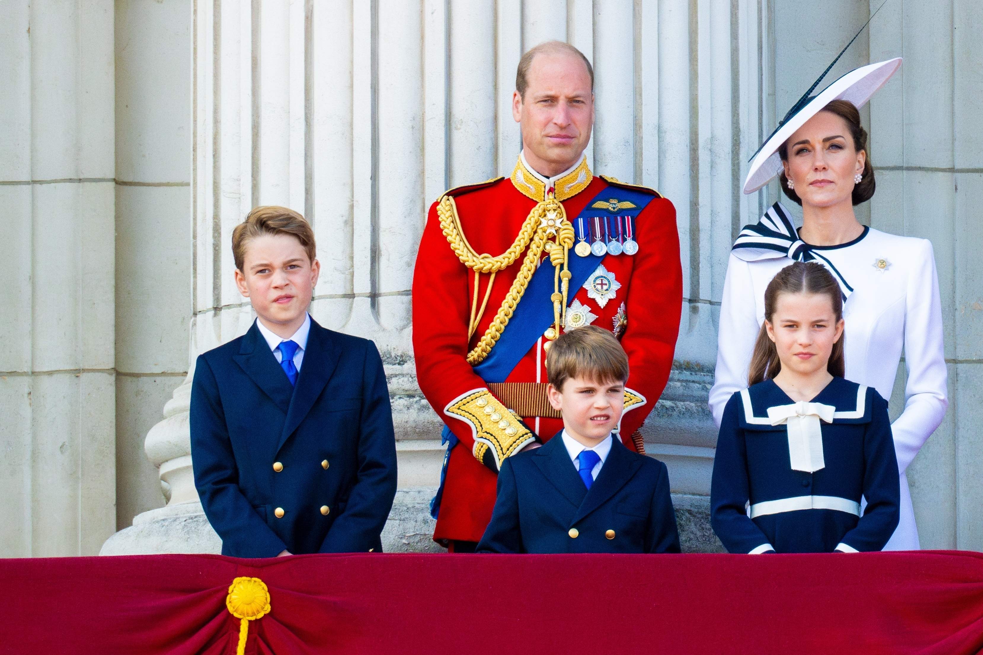 El príncep George enfronta Kate Middleton i Guillem d'Anglaterra, crítica brutal