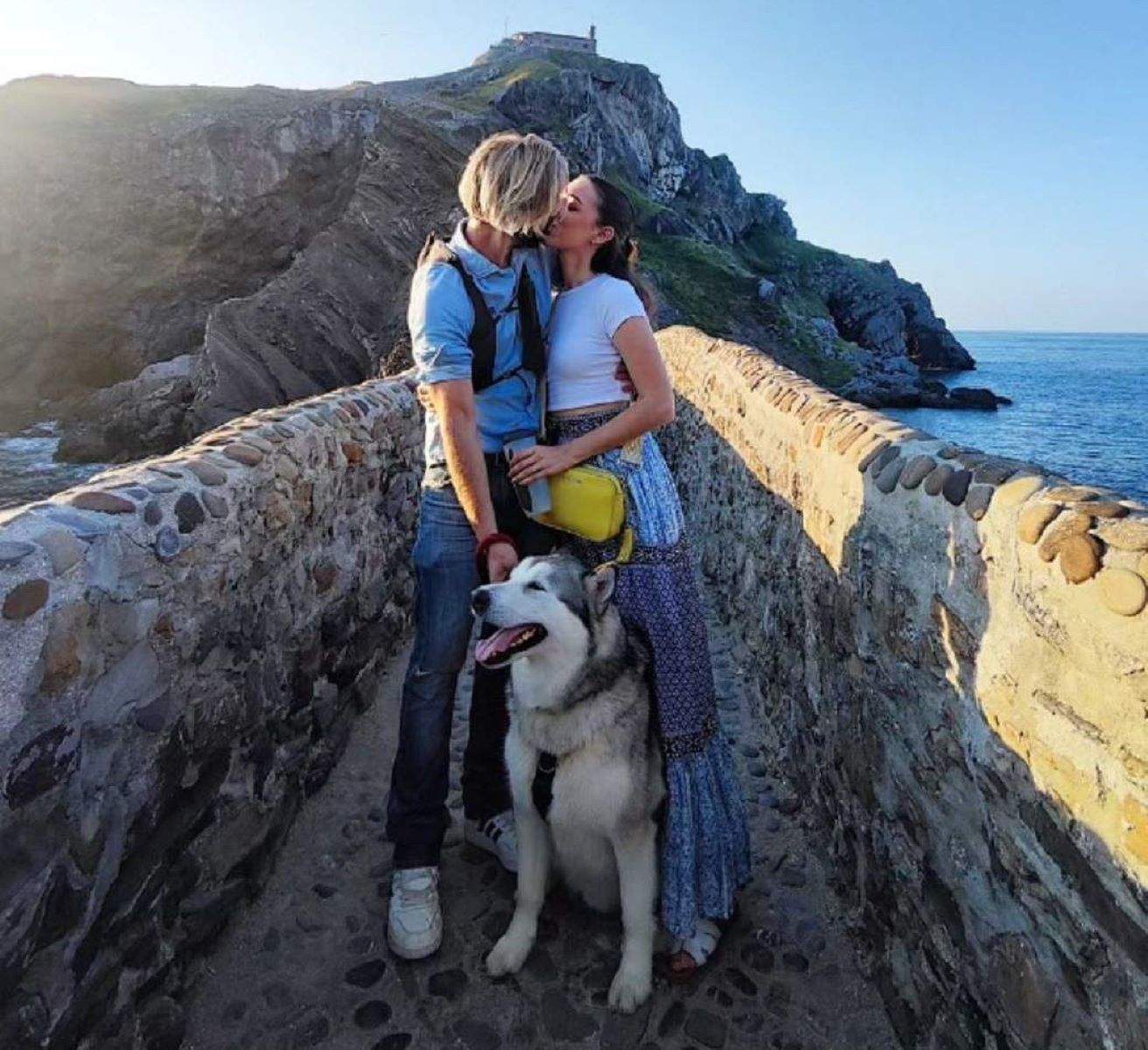 Sorpresa con un famoso presentador: enamorado de una chica tras conocerla en una conexión