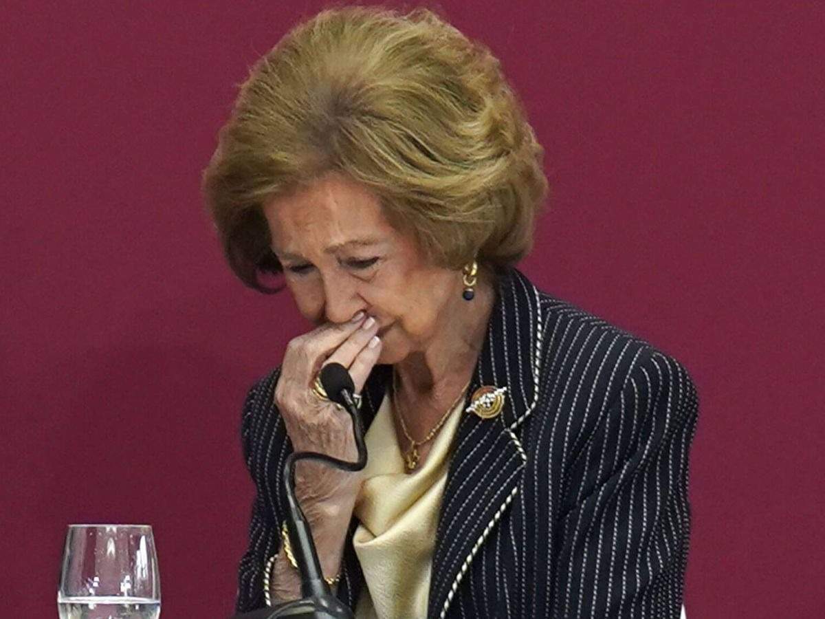 La reina Sofia medita a Marivent la decisió més difícil de la seva vida que l'enfronta al seu fill, Felip VI