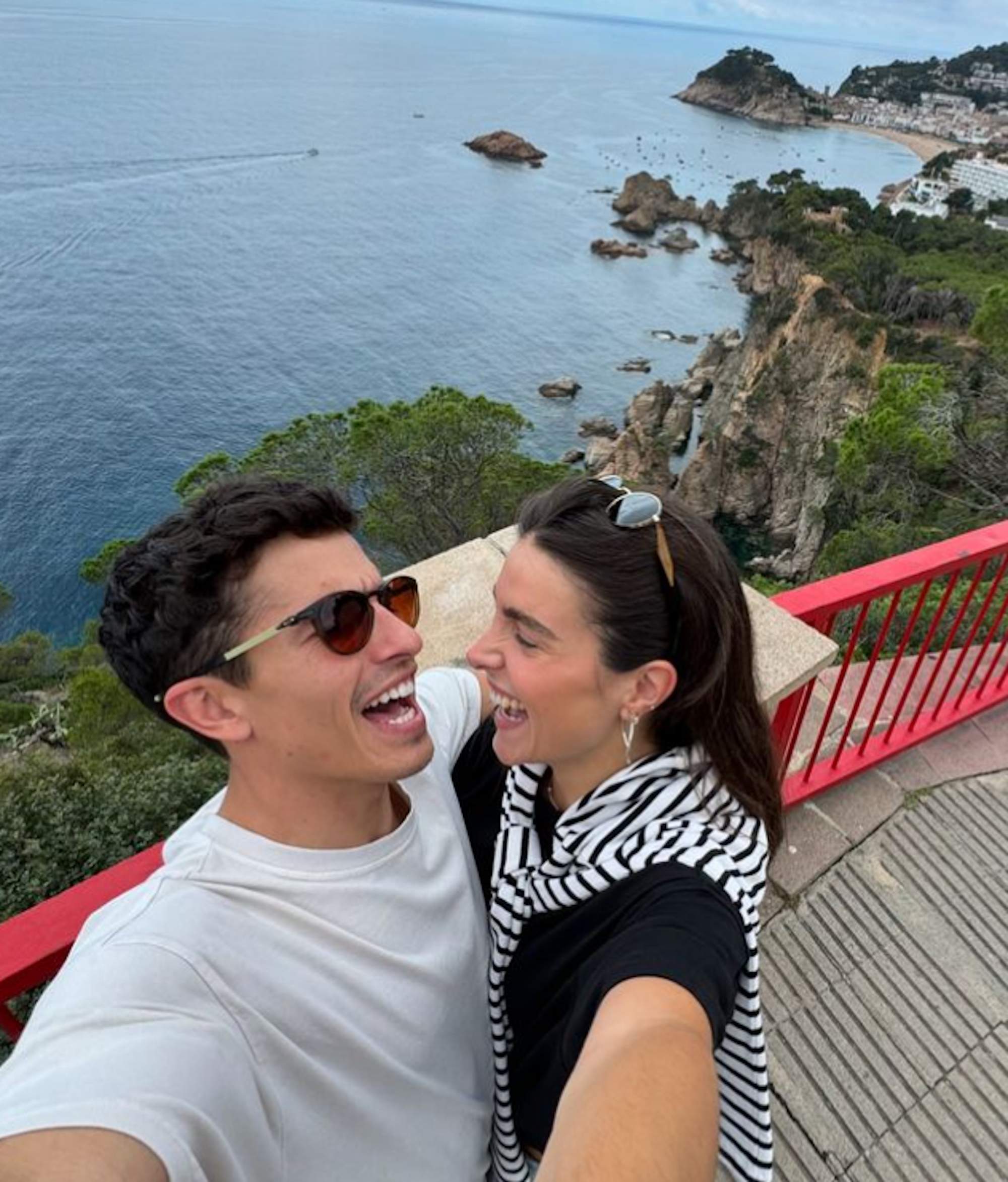 ¿Marc Márquez se casa? Detalles de una foto con Gemma Pinto desatan rumores de boda