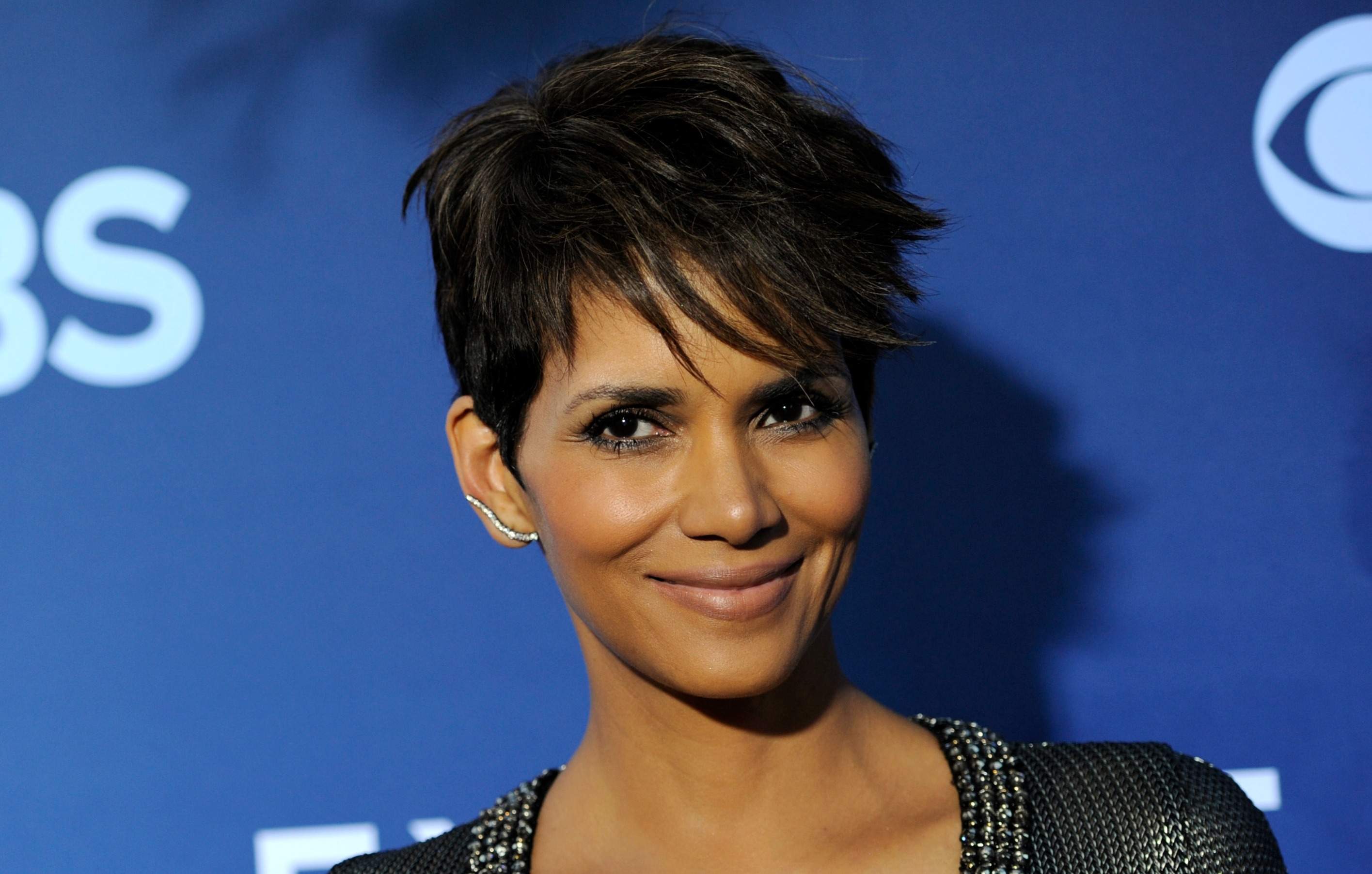 Halle Berry no quiere violencia cerca de su hijo, solicitada la custodia exclusiva