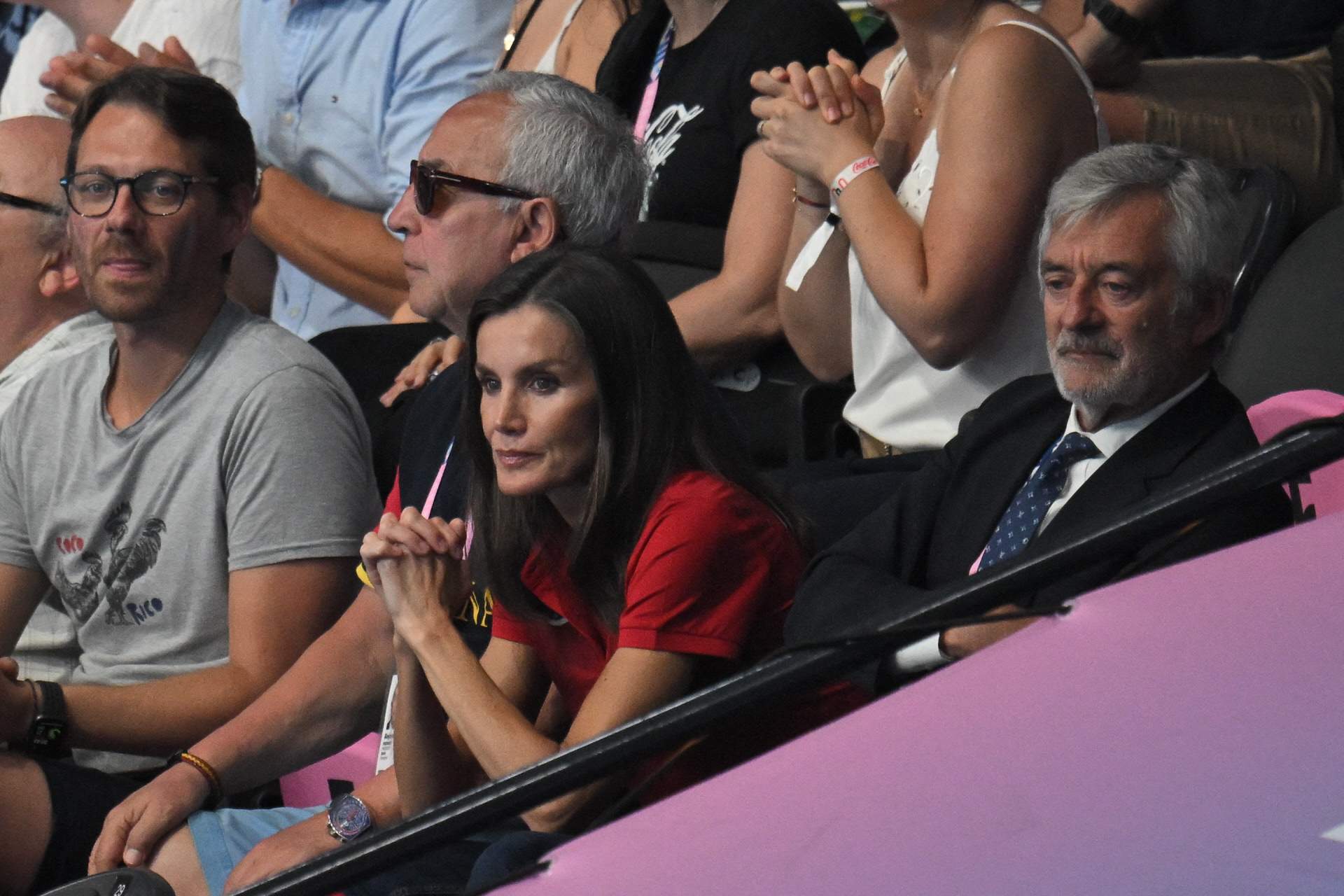 Suenan las alarmas, Letizia preocupada con un familiar por las noches: "Autodestrucción, túnel sin salida"