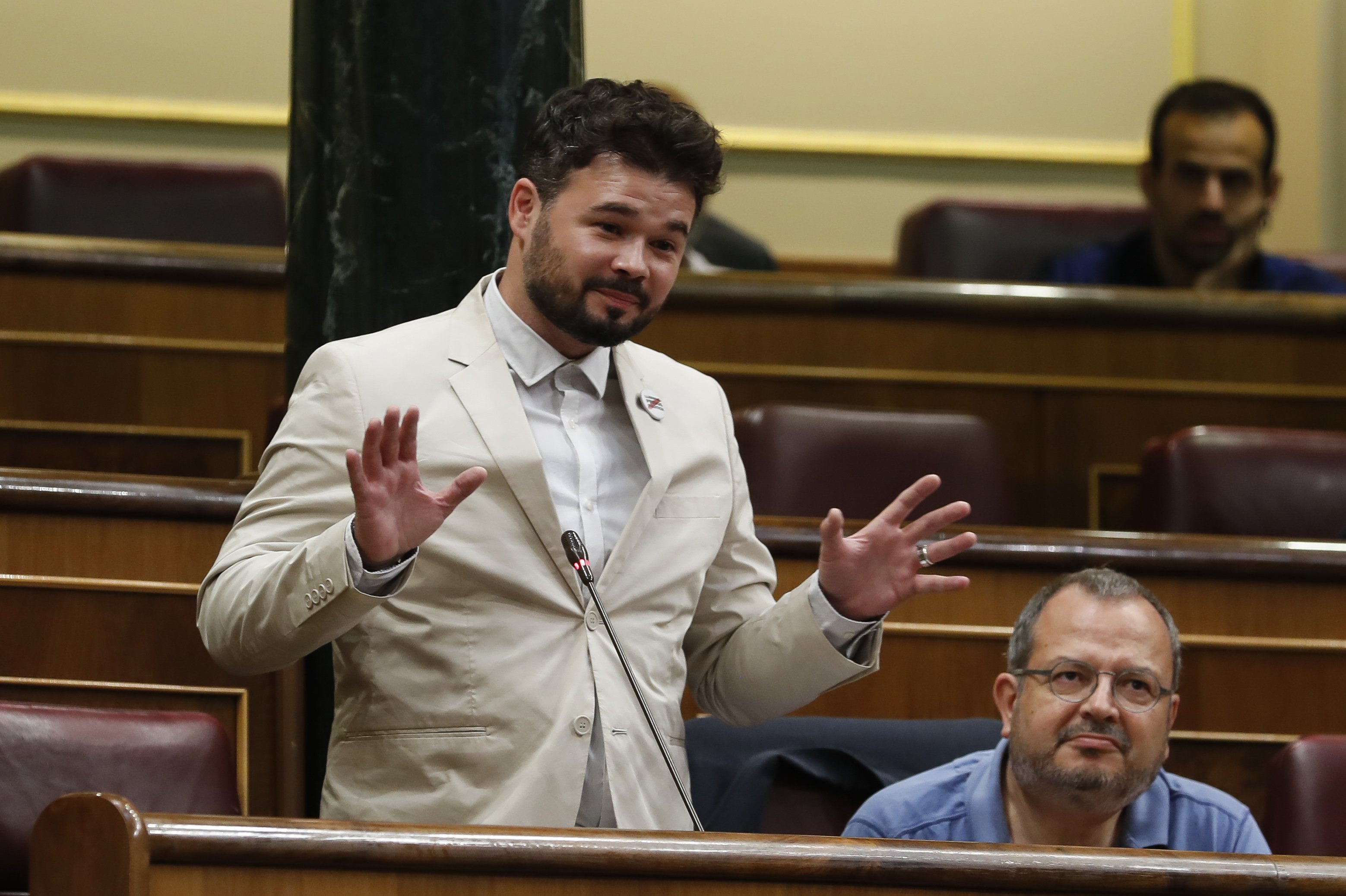 La irònica resposta de Rufián a les burles ferotges pel seu aspecte al Congrés