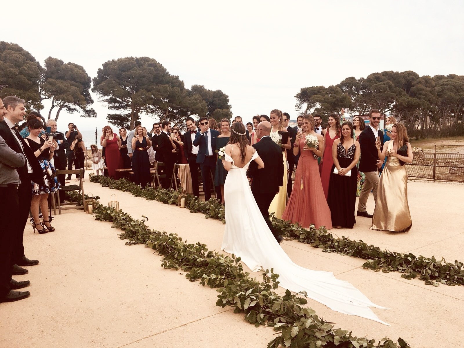 Exclusiva En Blau: així és la boda (amb fotos i vídeo) a les ruïnes d'Empúries