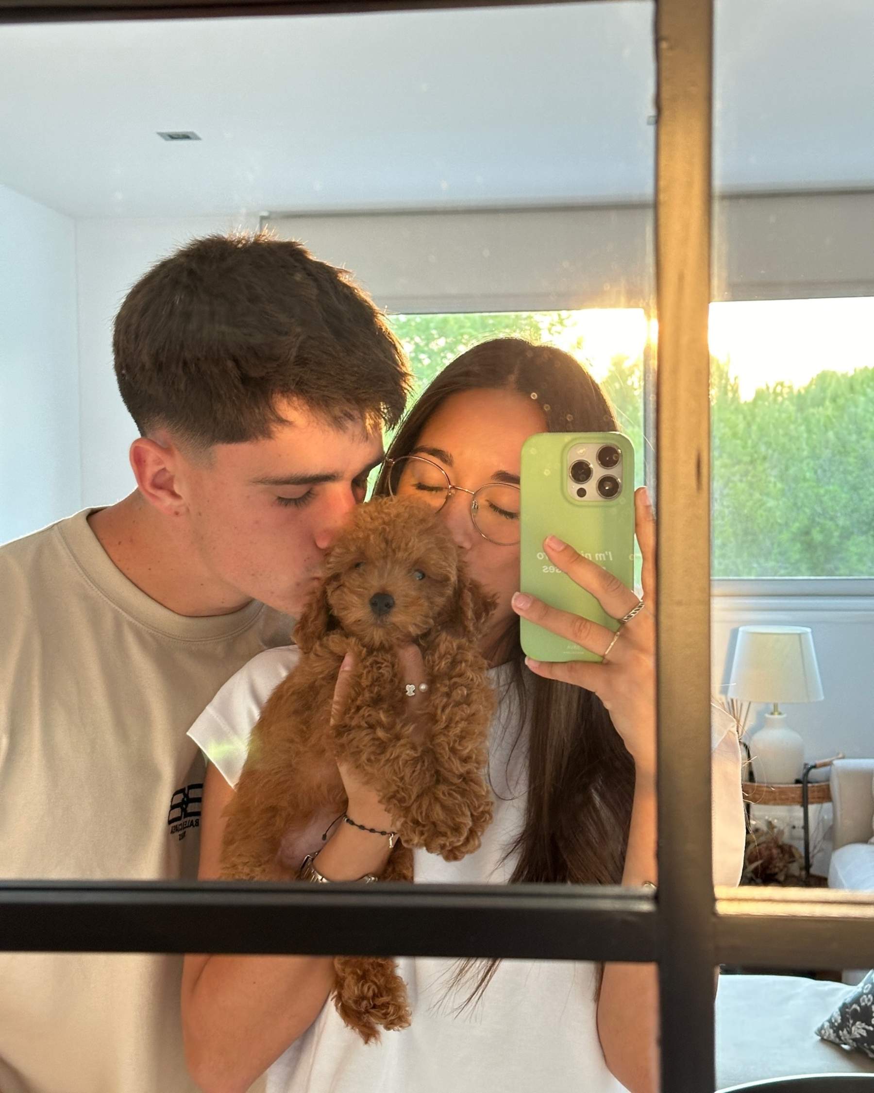 Pau Víctor funde la red, imágenes enamorado con su pareja: la cita más romántica