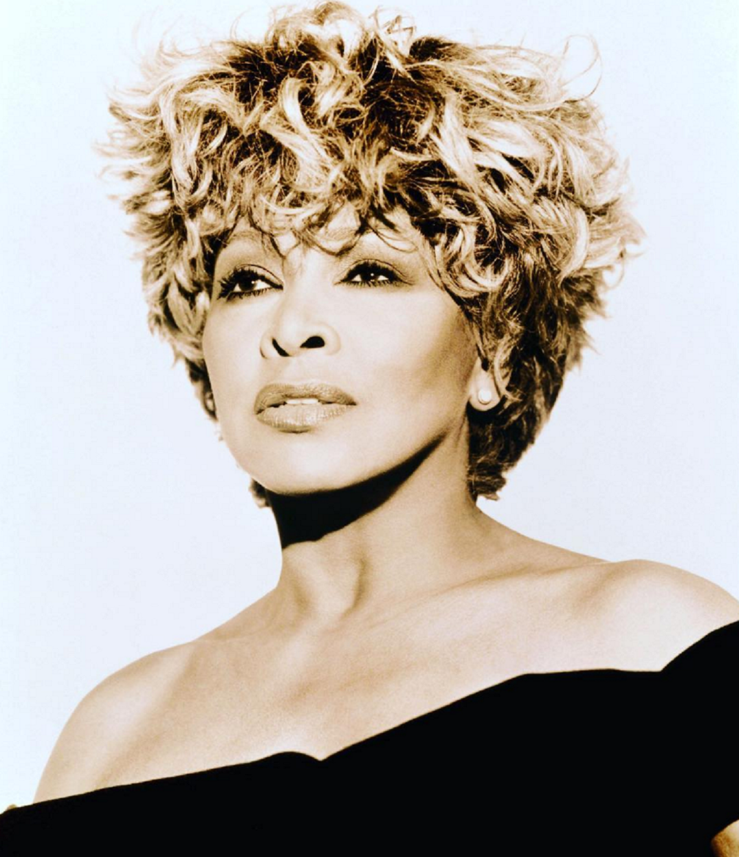 Tragèdia en la vida de Tina Turner: se suïcida el seu fill