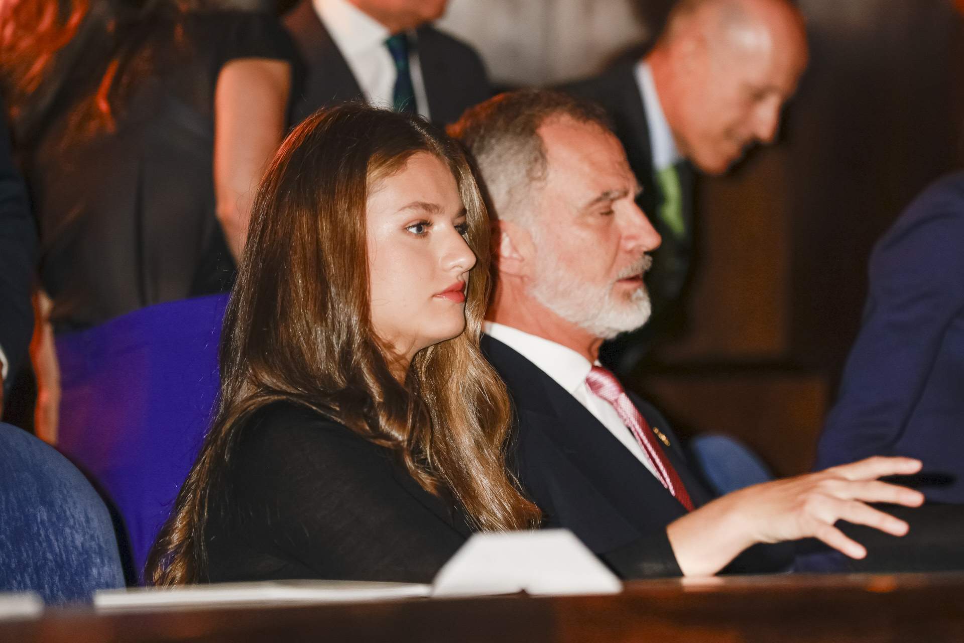 El regalo que le han hecho a Leonor al cumplir 19 años en Marín: Felipe, enfurecido por unas imágenes