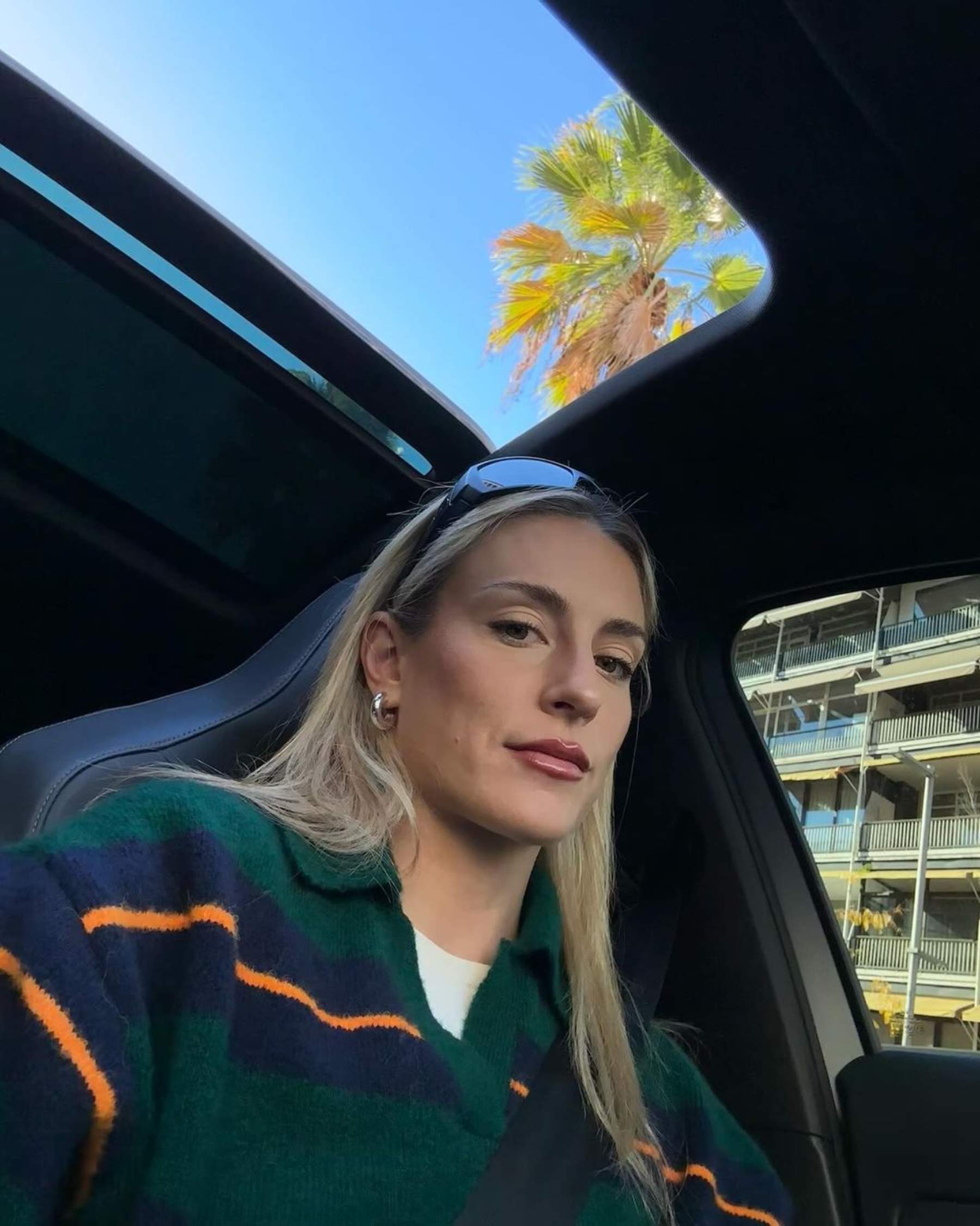 El momento más dulce de Alexia Putellas después de un partido: abrazos, besos y mucho cariño