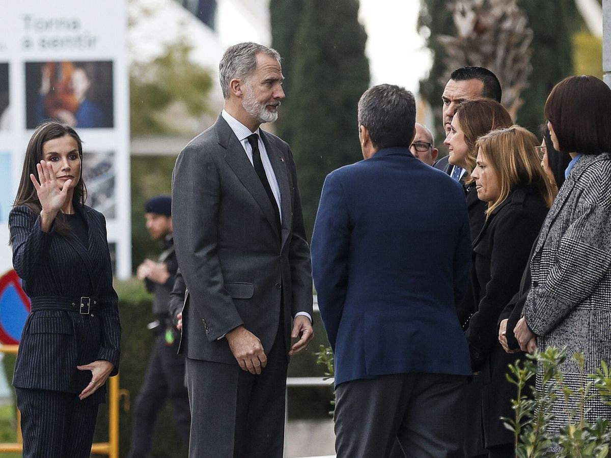 El viaje a València desencadena una batalla campal entre Letizia y Felipe VI