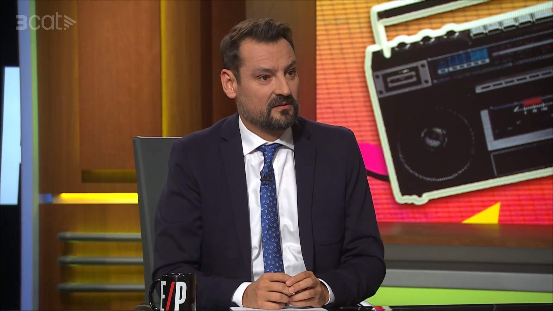 "Por qué hablas catalán, ¿con qué fin?". Òscar Andreu responde tajante a un "imbécil"
