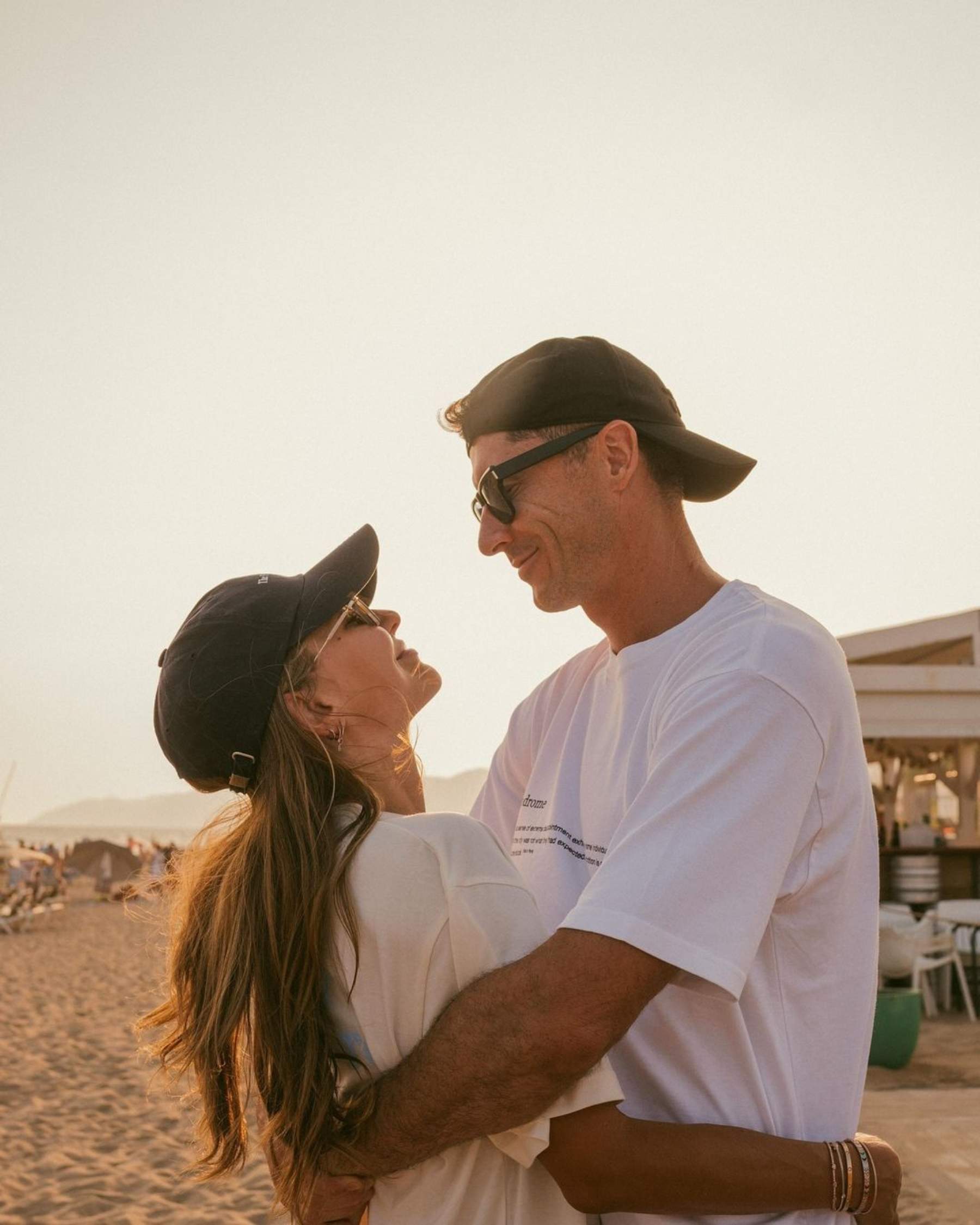 Lewandowski deshace a los culés haciendo de padre, Anna enamorada: "El mejor padre del mundo"