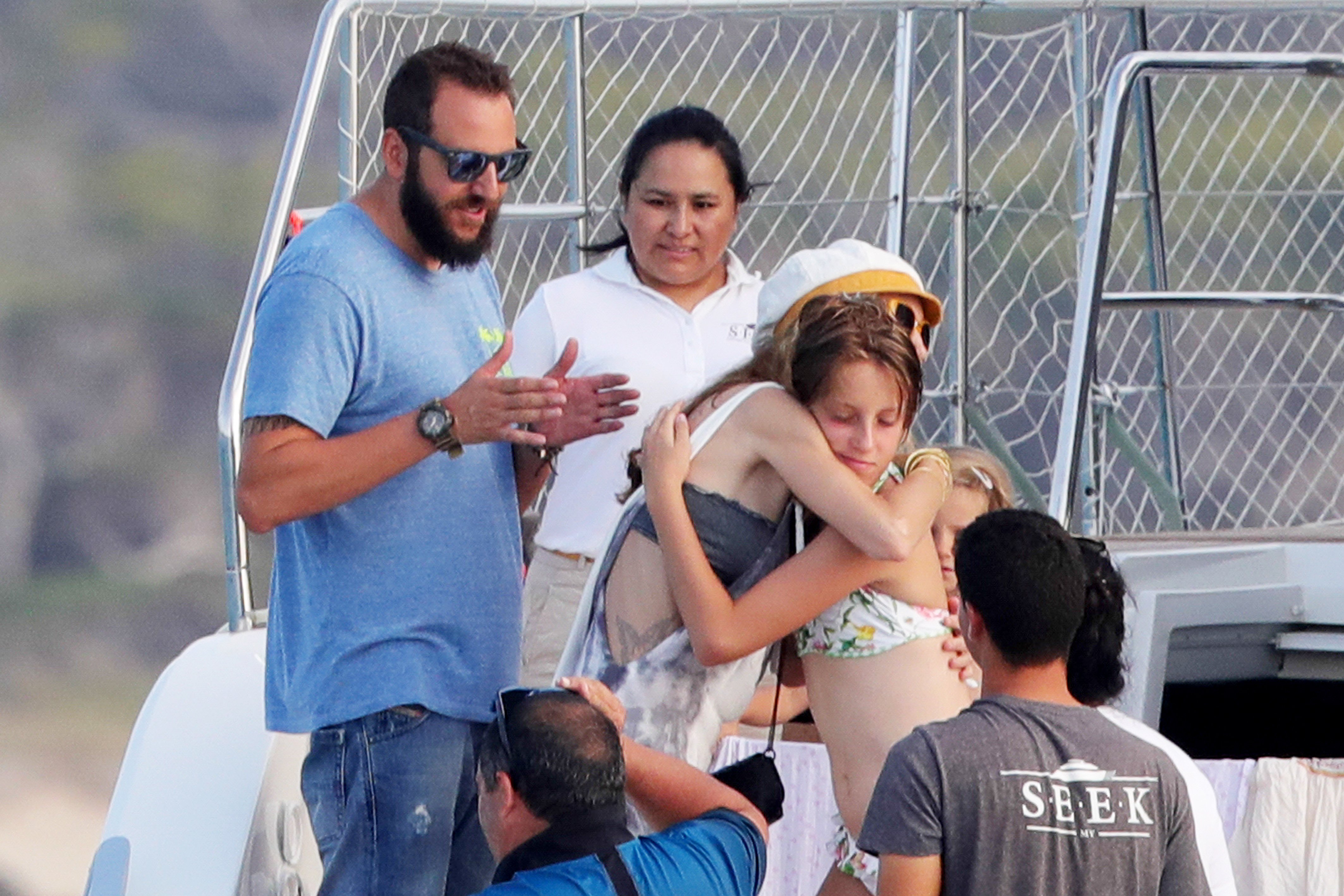 Primera foto de Borja Thyssen con sus hermanas: ¿es también su padre?